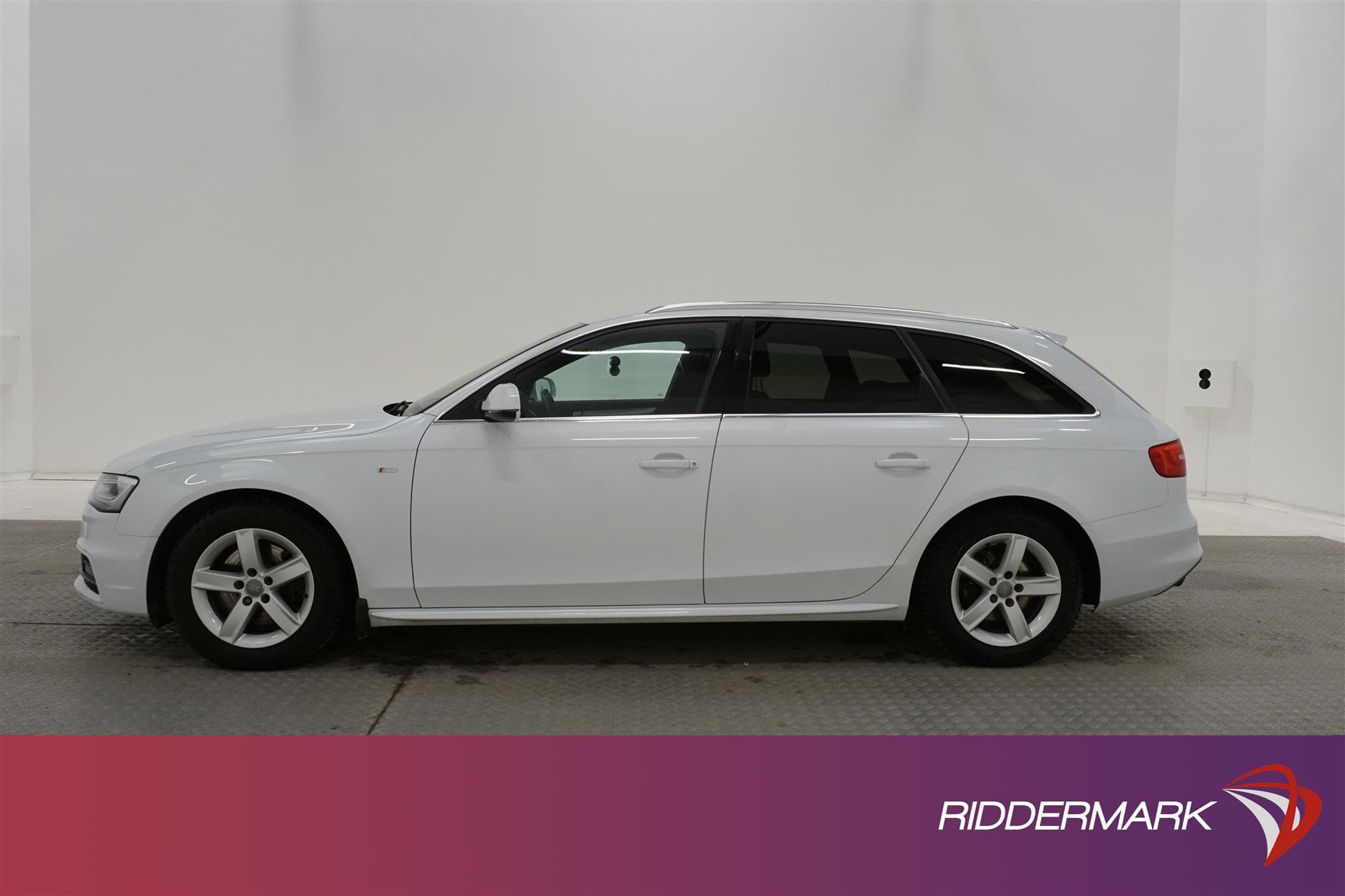 Audi A4 Avant Quattro S Line Drag Sportstolar 0,49l/mil