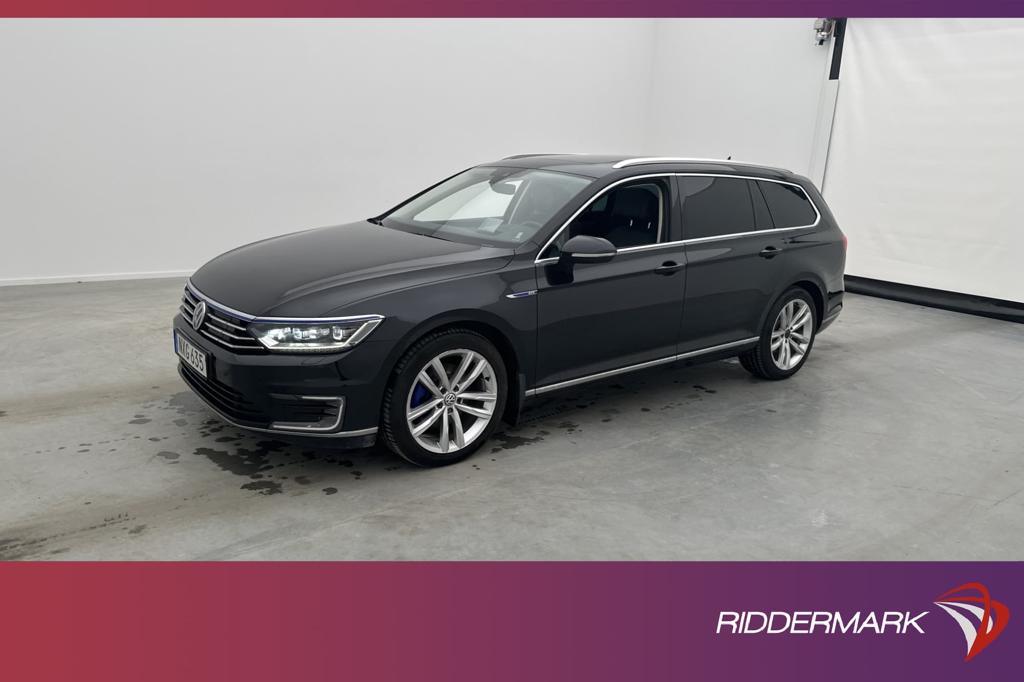 Volkswagen Passat GTE 218hk