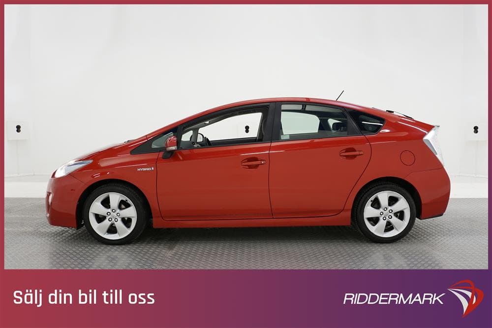 Toyota Prius 1.8 Hybrid 99hk Låg skatt