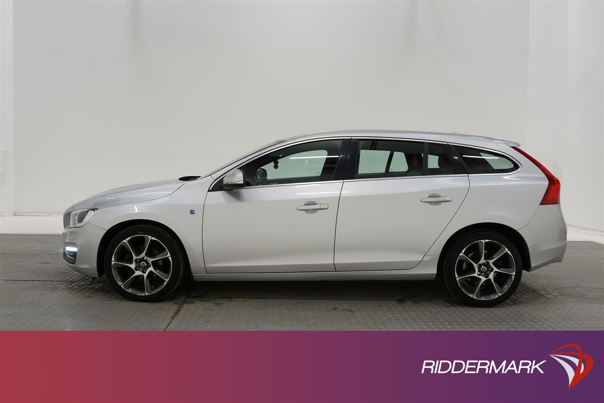 Volvo V60 D4 181hk