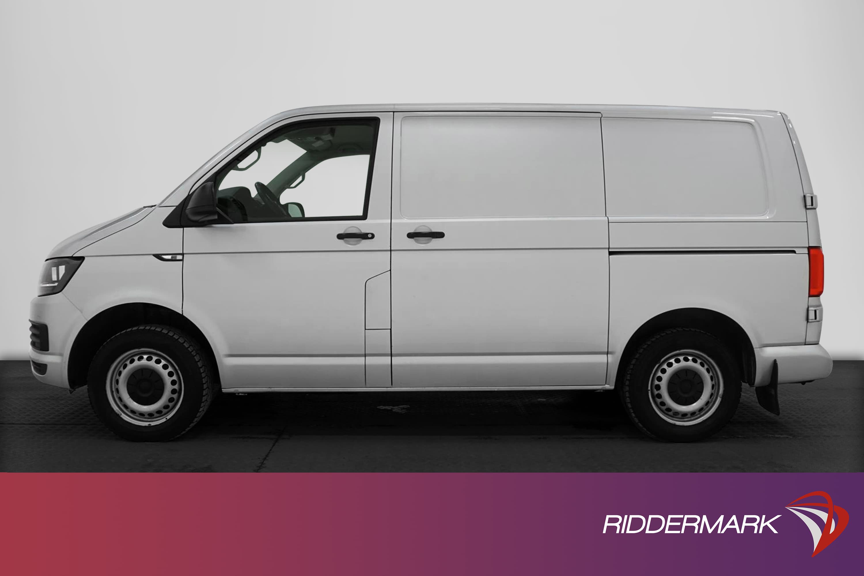 Volkswagen Transporter 2.0TDI Automat Drag Värmare Moms
