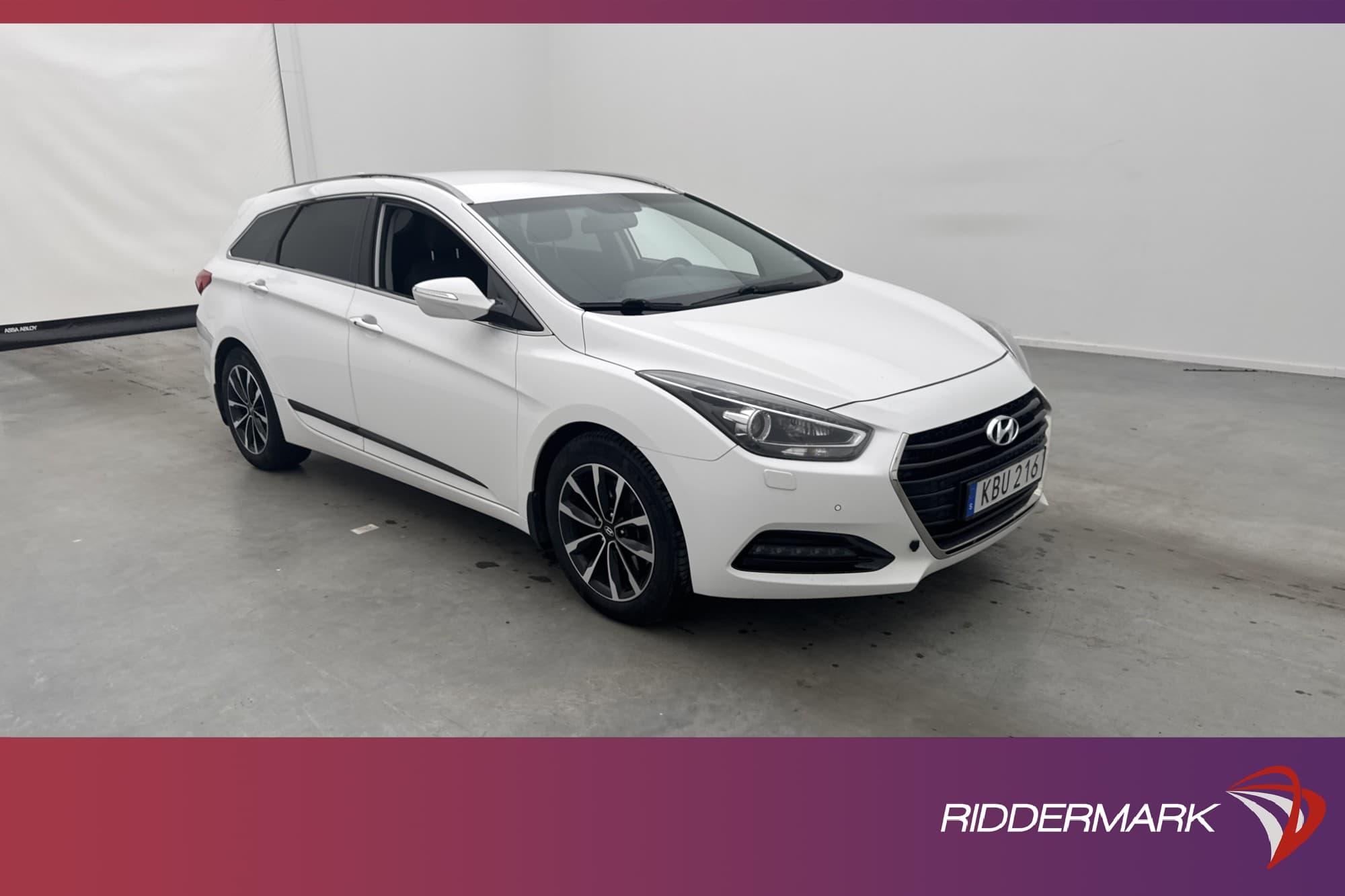 Hyundai i40 cw 141hk
