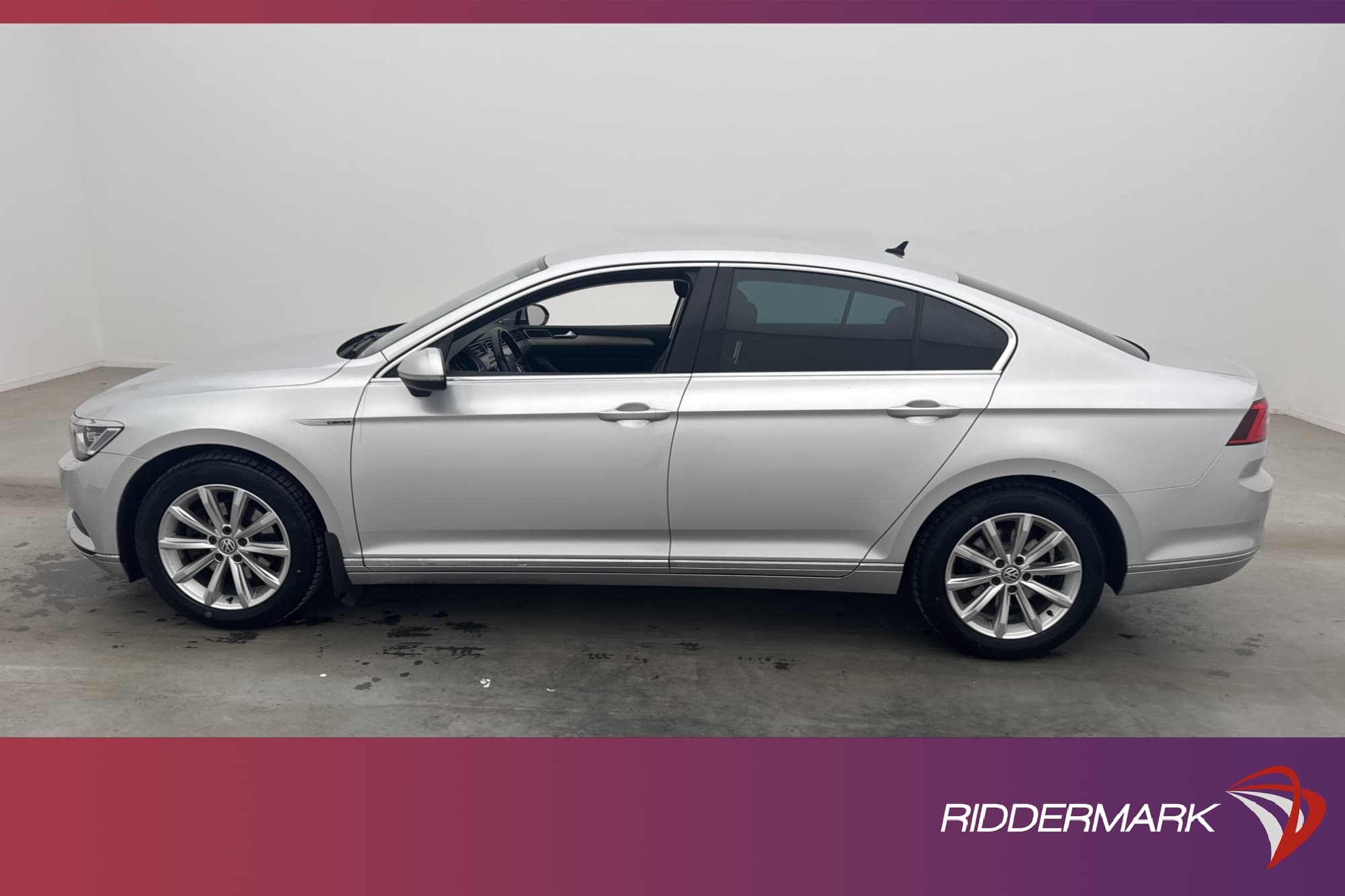 Volkswagen Passat 2.0 TDI 190hk 4M GT D-Värmare Skinn