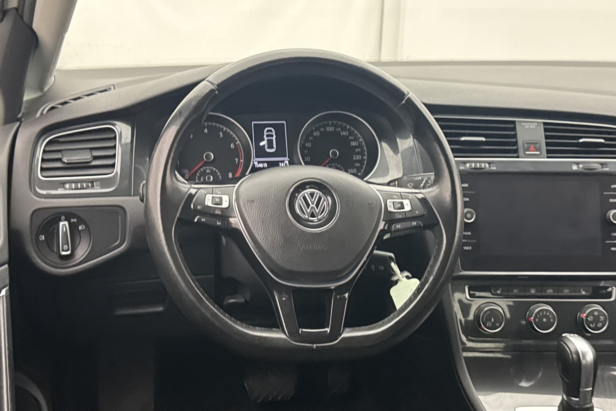 Volkswagen Golf 1.0 TSI 110hk Adaptiv Farthållare Carplay 
