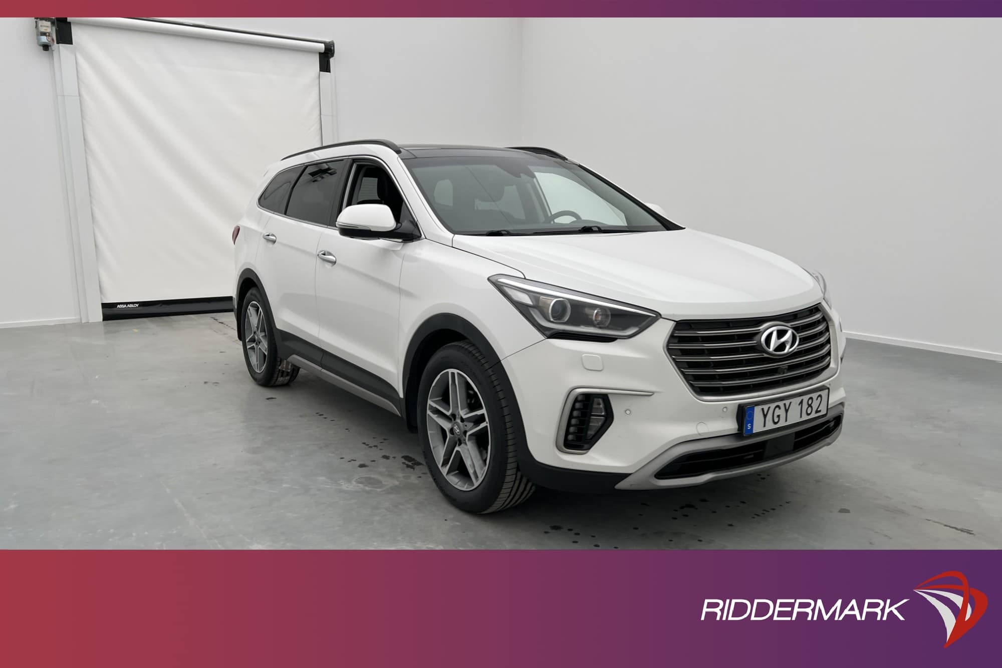 Hyundai Grand Santa Fe CRDi 4WD