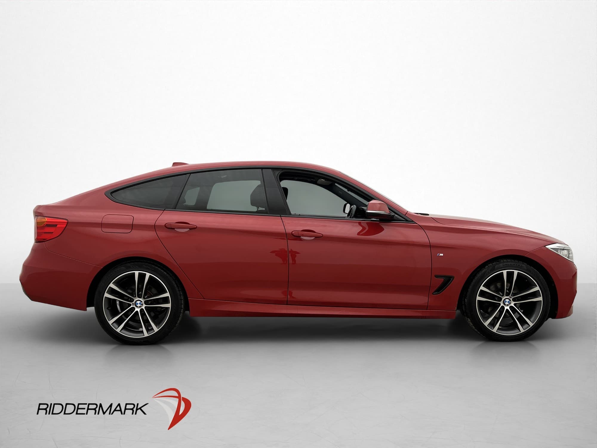 BMW 320 d xDrive GT 190hk M Sport M-Värm Pano Drag 0.48l/mil