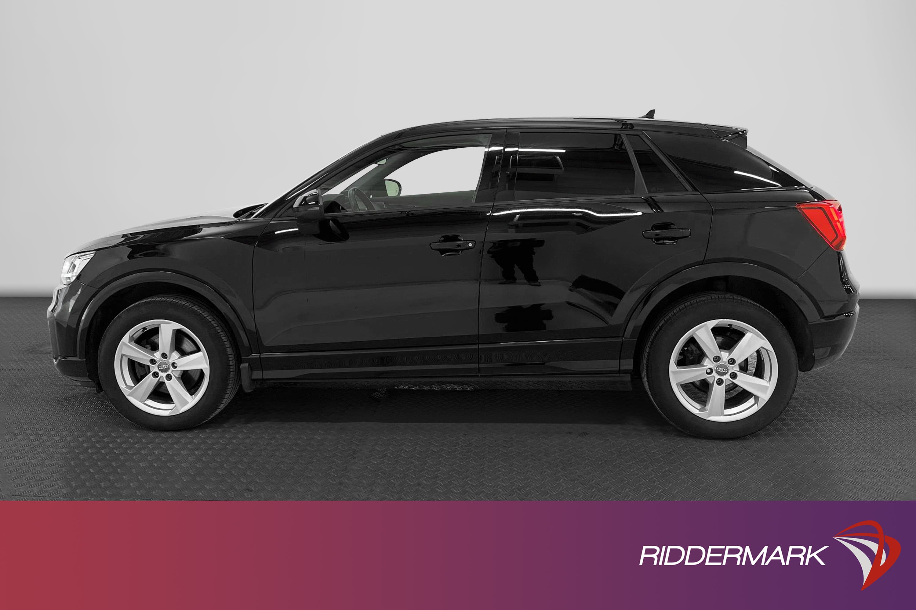 Audi Q2 1.6 TDI 116hk Navi