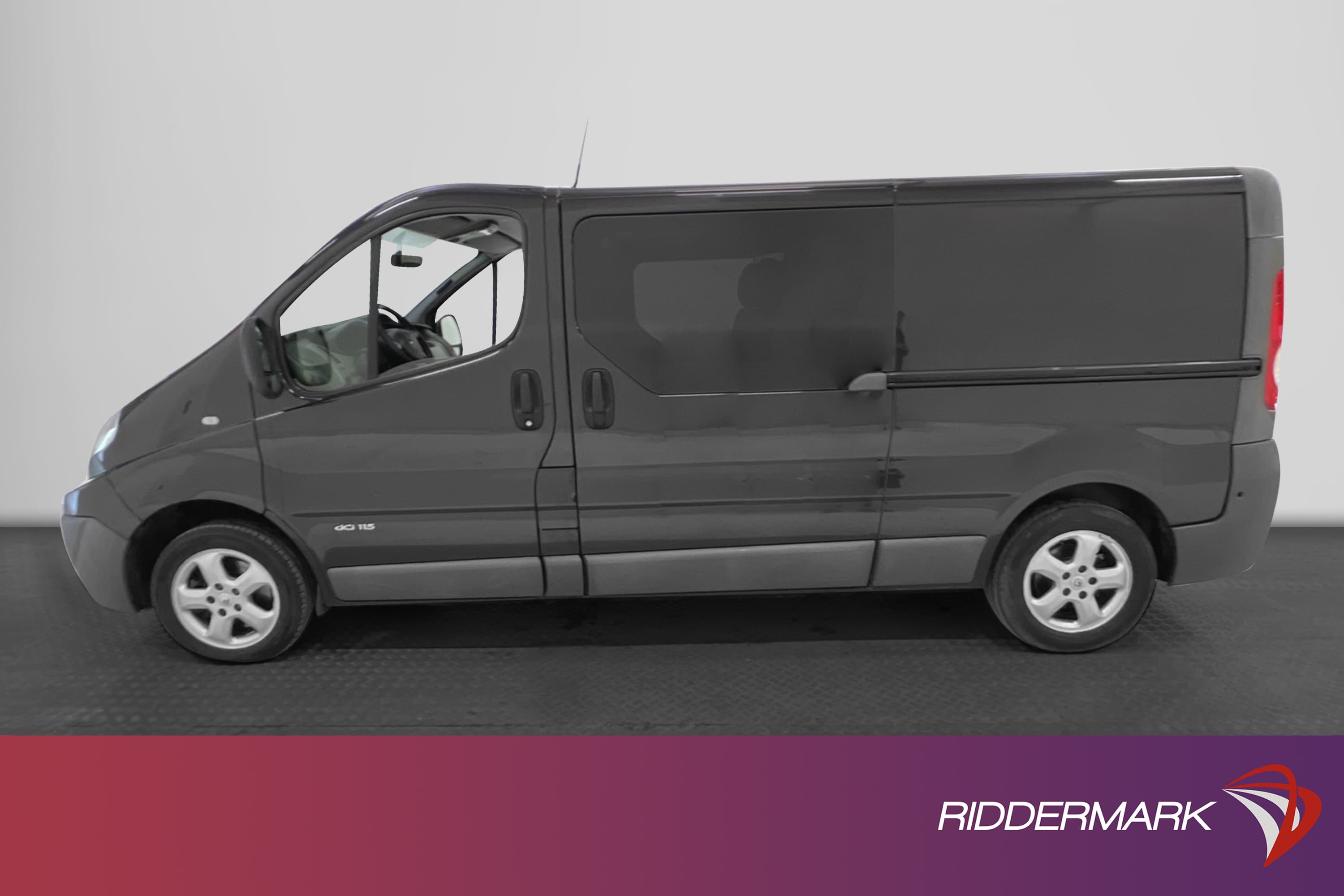 Renault Trafic Kombi L2 2.0dCi Värmare Dragkrok PDC 5-sits
