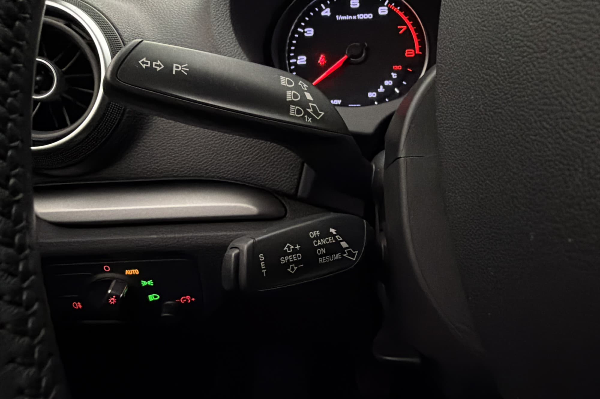 Audi A3 SB 1.4 TFSI 125hk Attraction Farthållare Bluetooth 