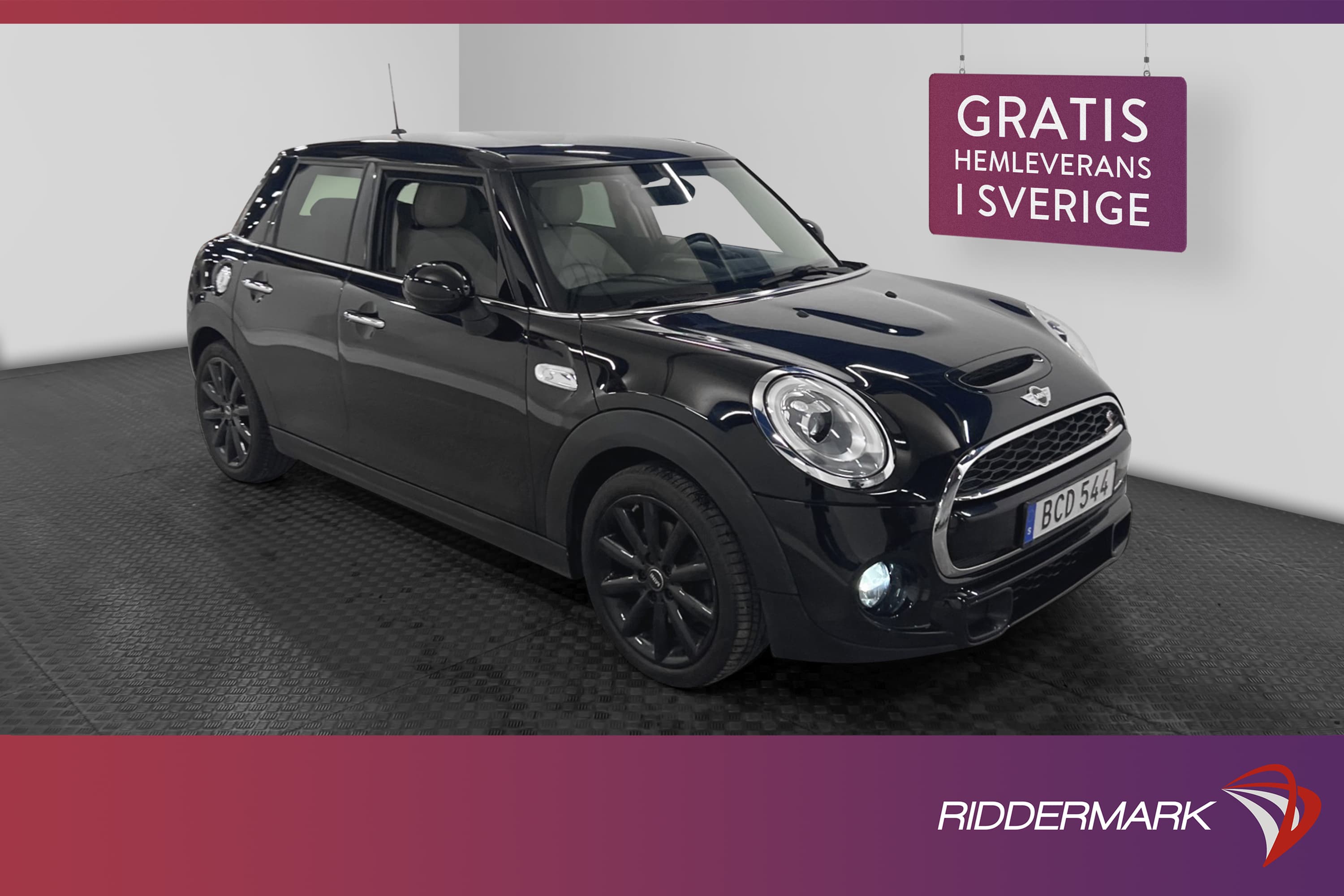 MINI Cooper S 5-dörrars 192hk Chili Skinn JCW Välservad