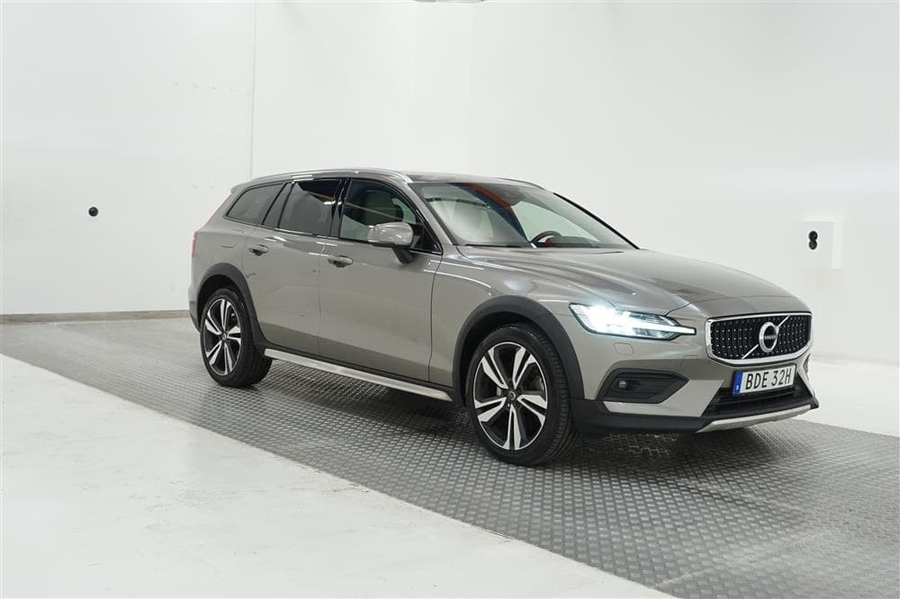 Volvo V60 D4 Cross Country AWD 190hk