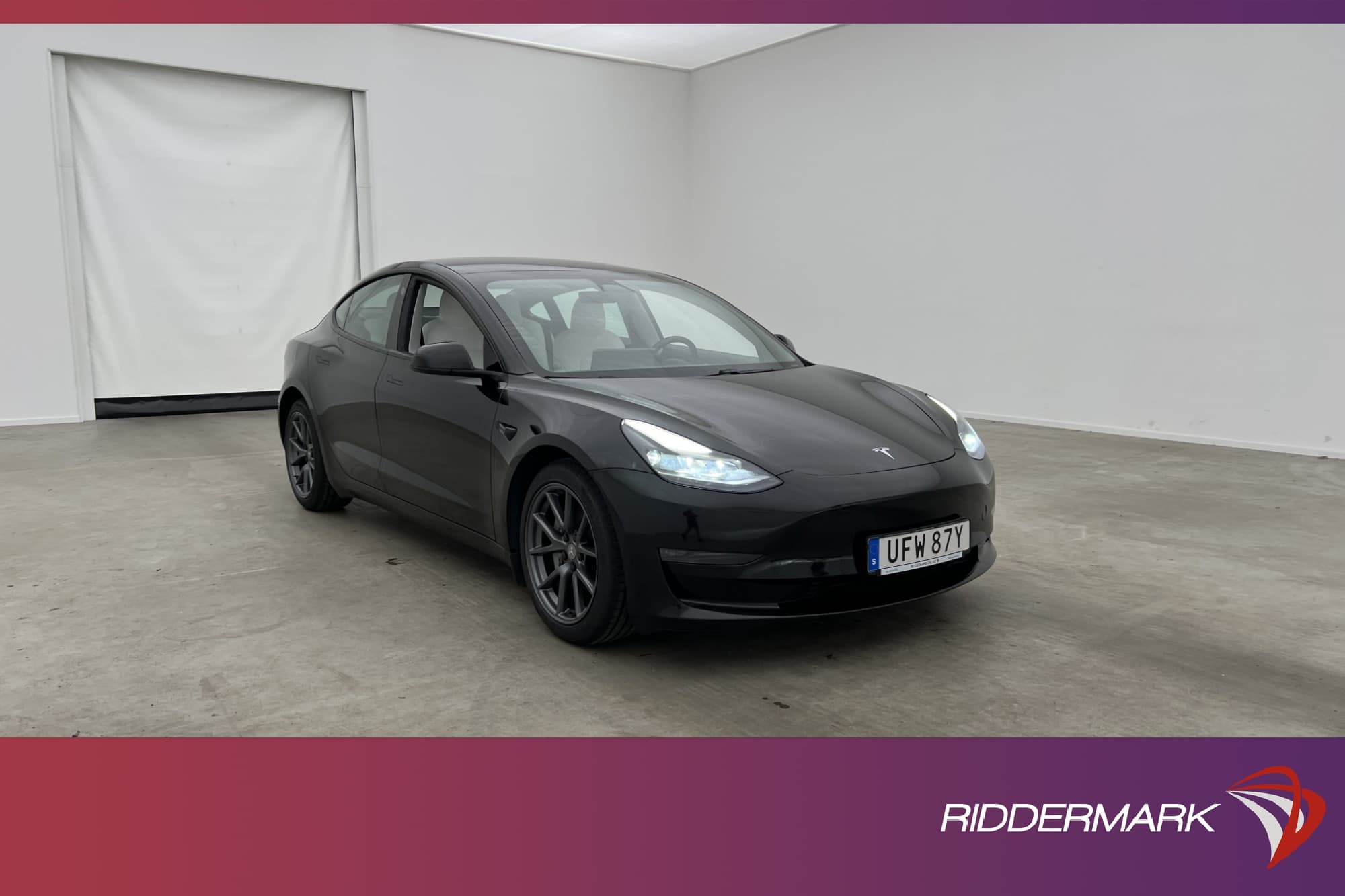 Tesla Model 3 Long Range AWD 440hk