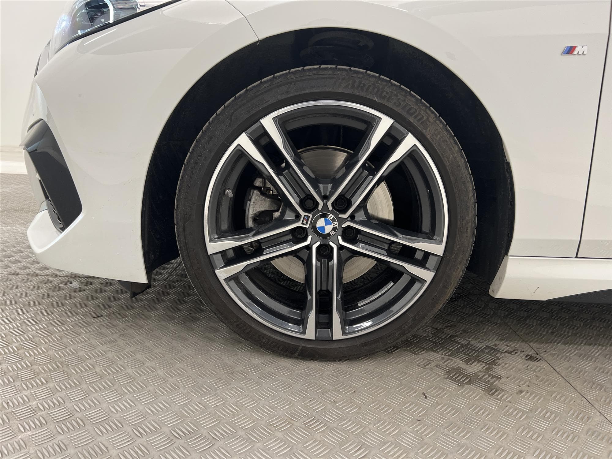 BMW 218i Gran Coupé 136hk M-Sport Pano HiFi Navi Cockpit