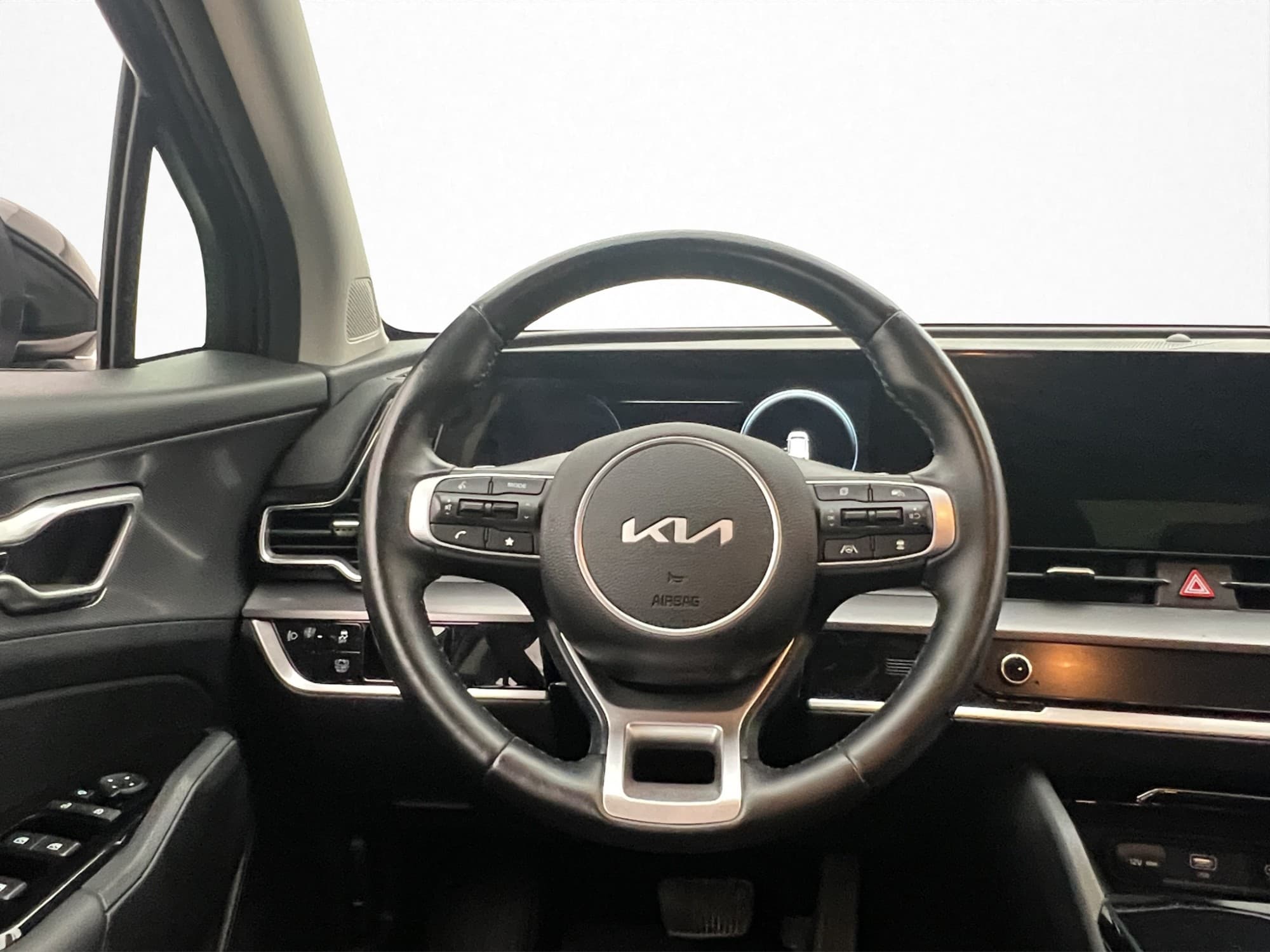 Kia Sportage Hybrid AWD 230hk Action M&K-Värm Kamera Drag