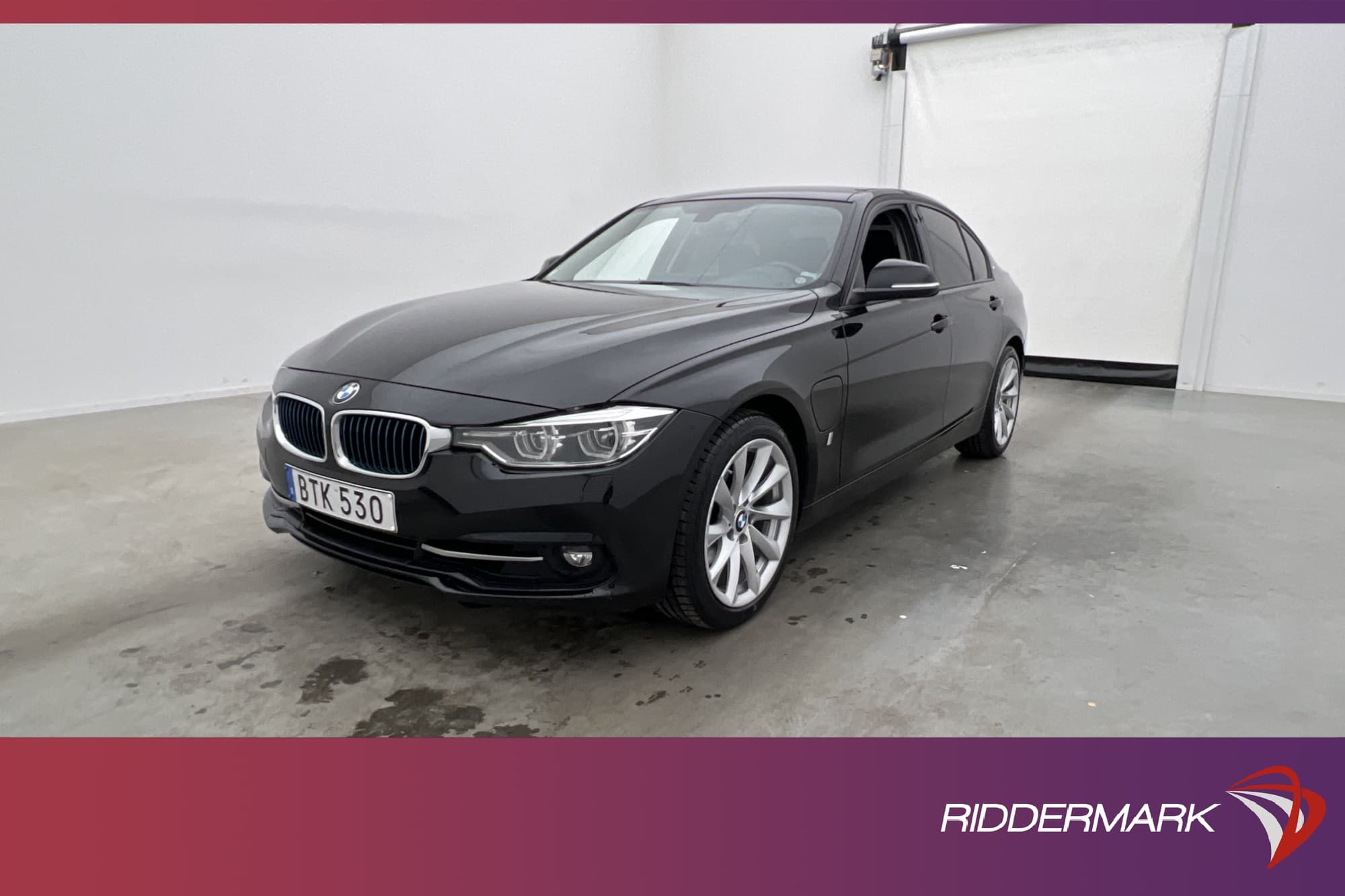 BMW 330 e Sedan Sport line Navigation P-Sensorer Keyless