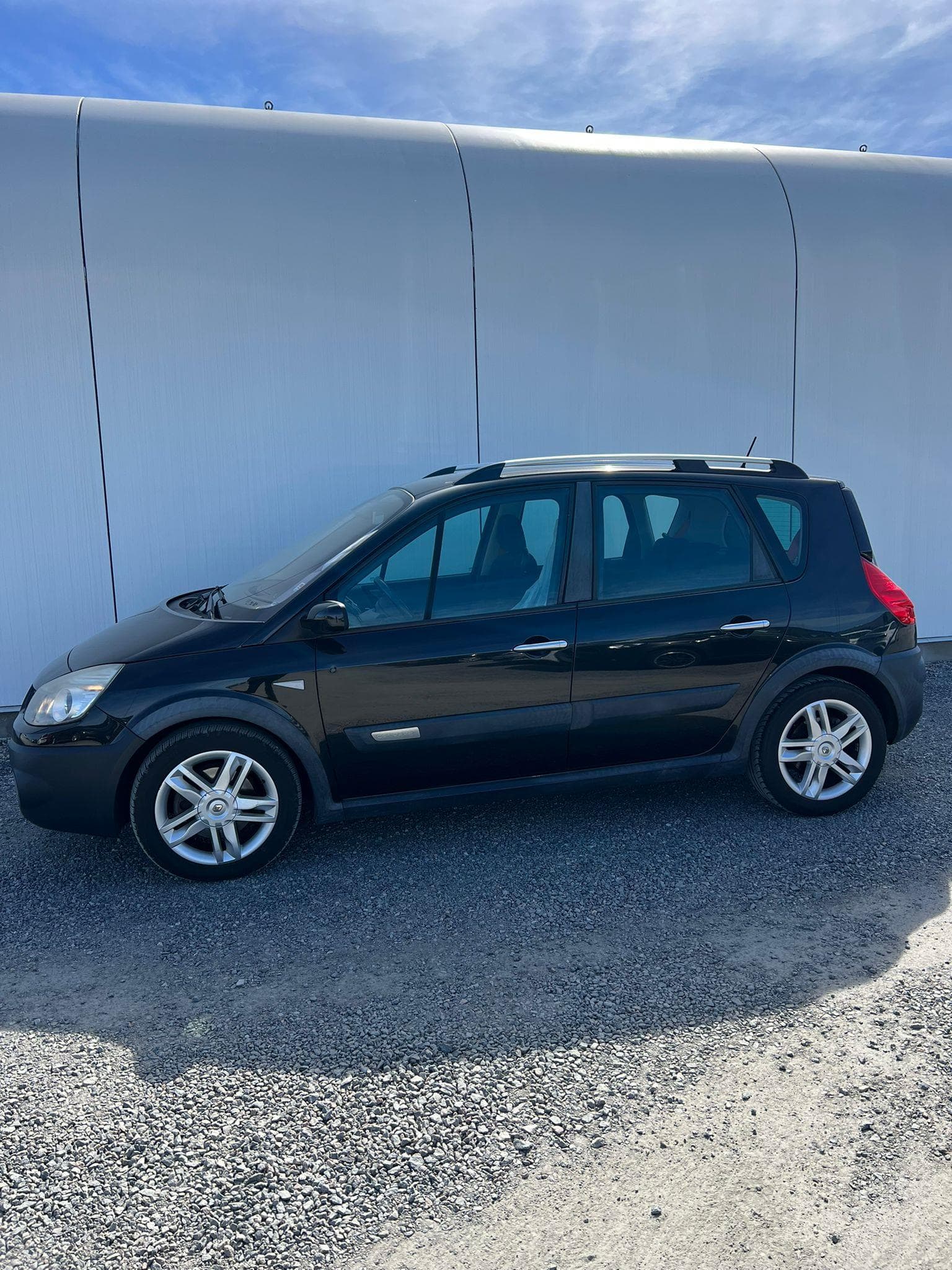 Renault Scénic 2.0 135hk Drag Värmare PDC Välservad 0,8l/mil