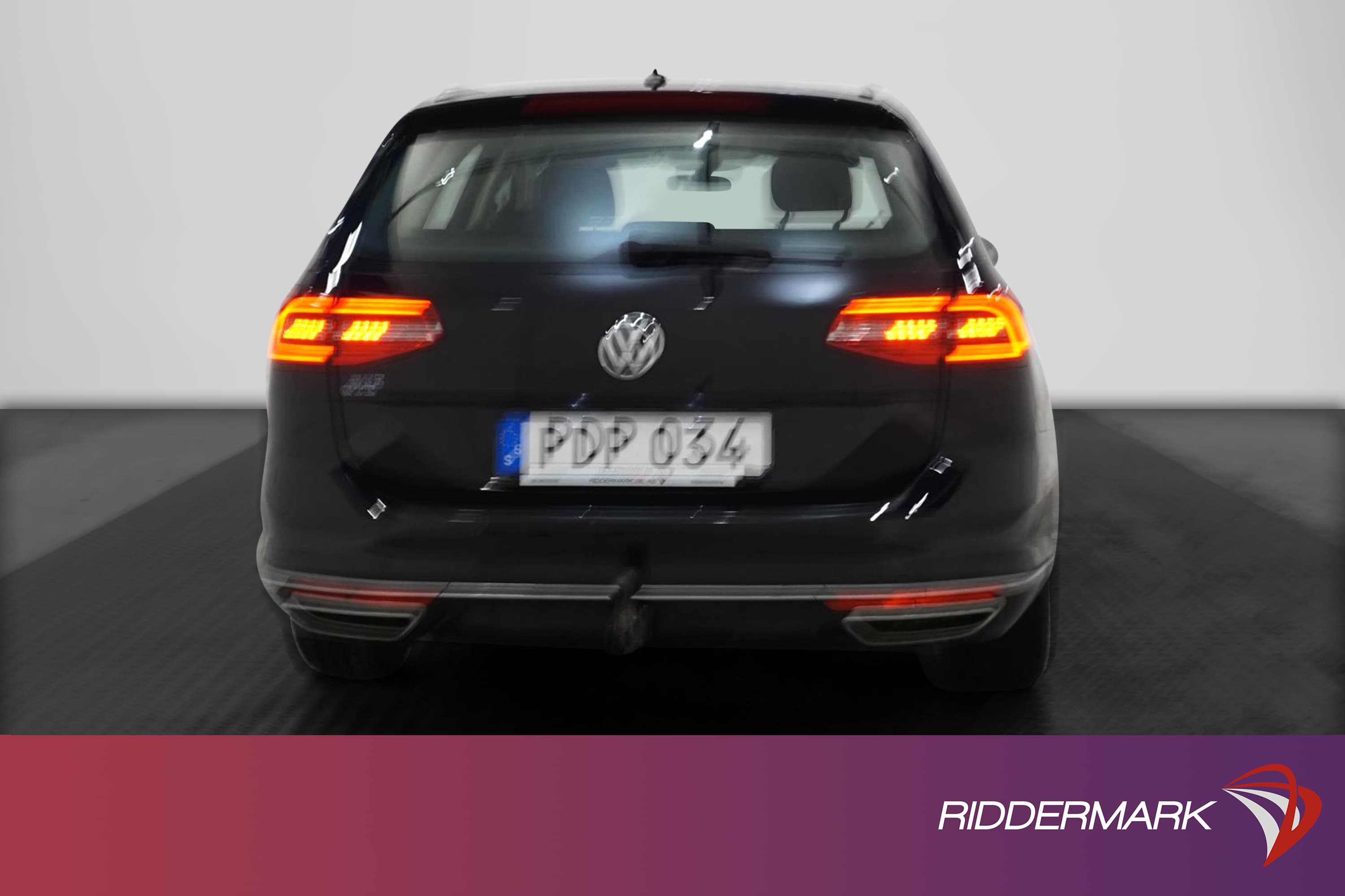 Volkswagen Passat GTE 218hk Executive Värmare Drag Kamera