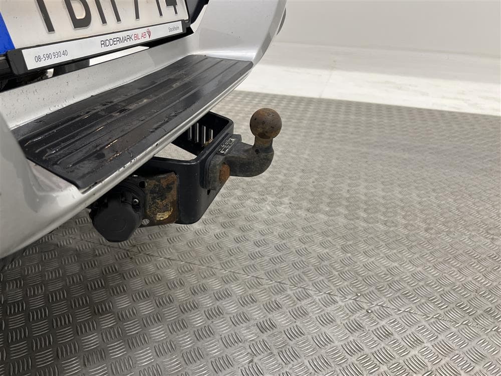 Fiat Fullback 2.4 Automat 181hk Hundkåpa Värmare Moms interiör