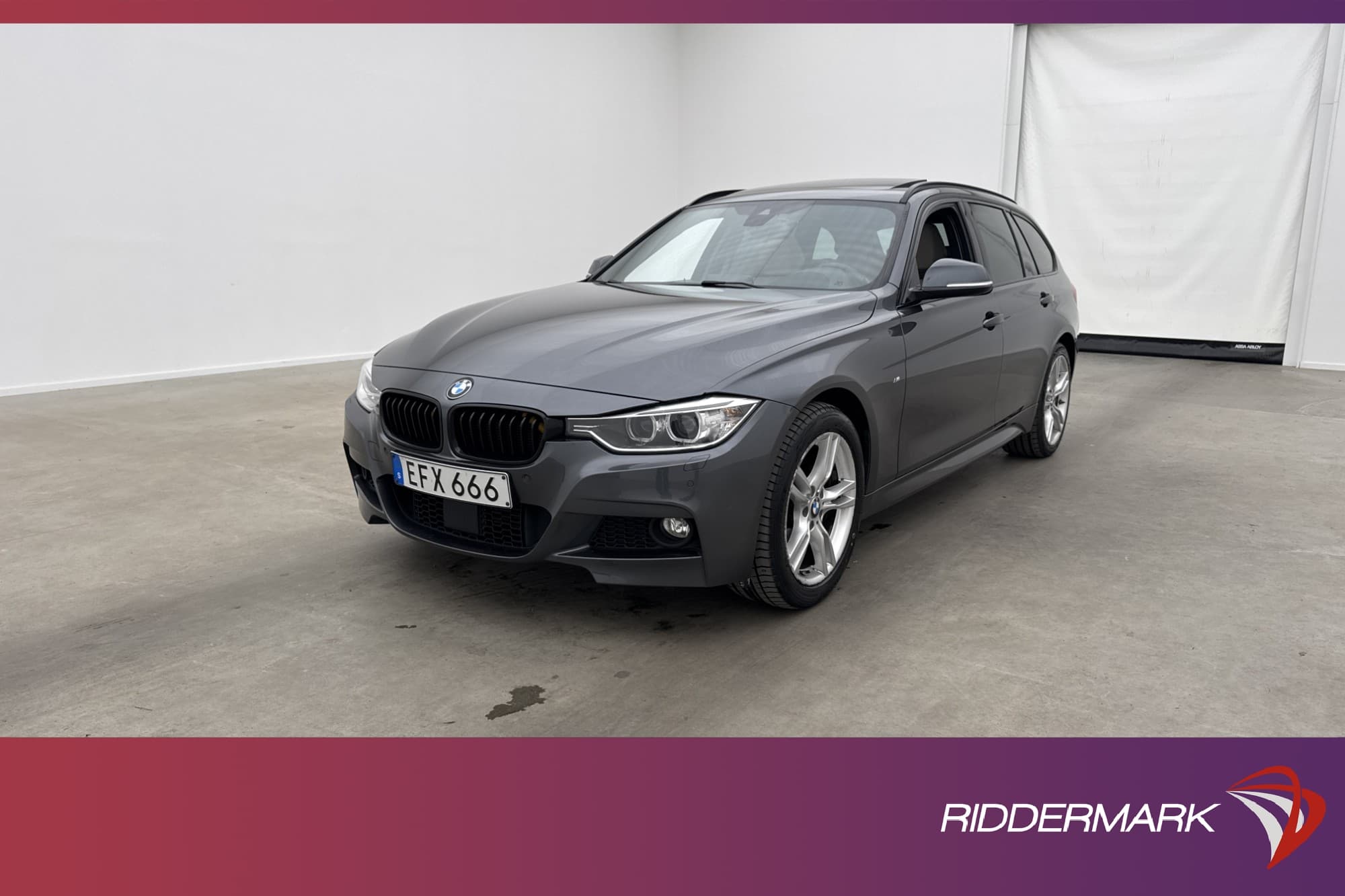 BMW 320 d xDrive M Sport H/K Pano Head-Up Dragkrok Skinn