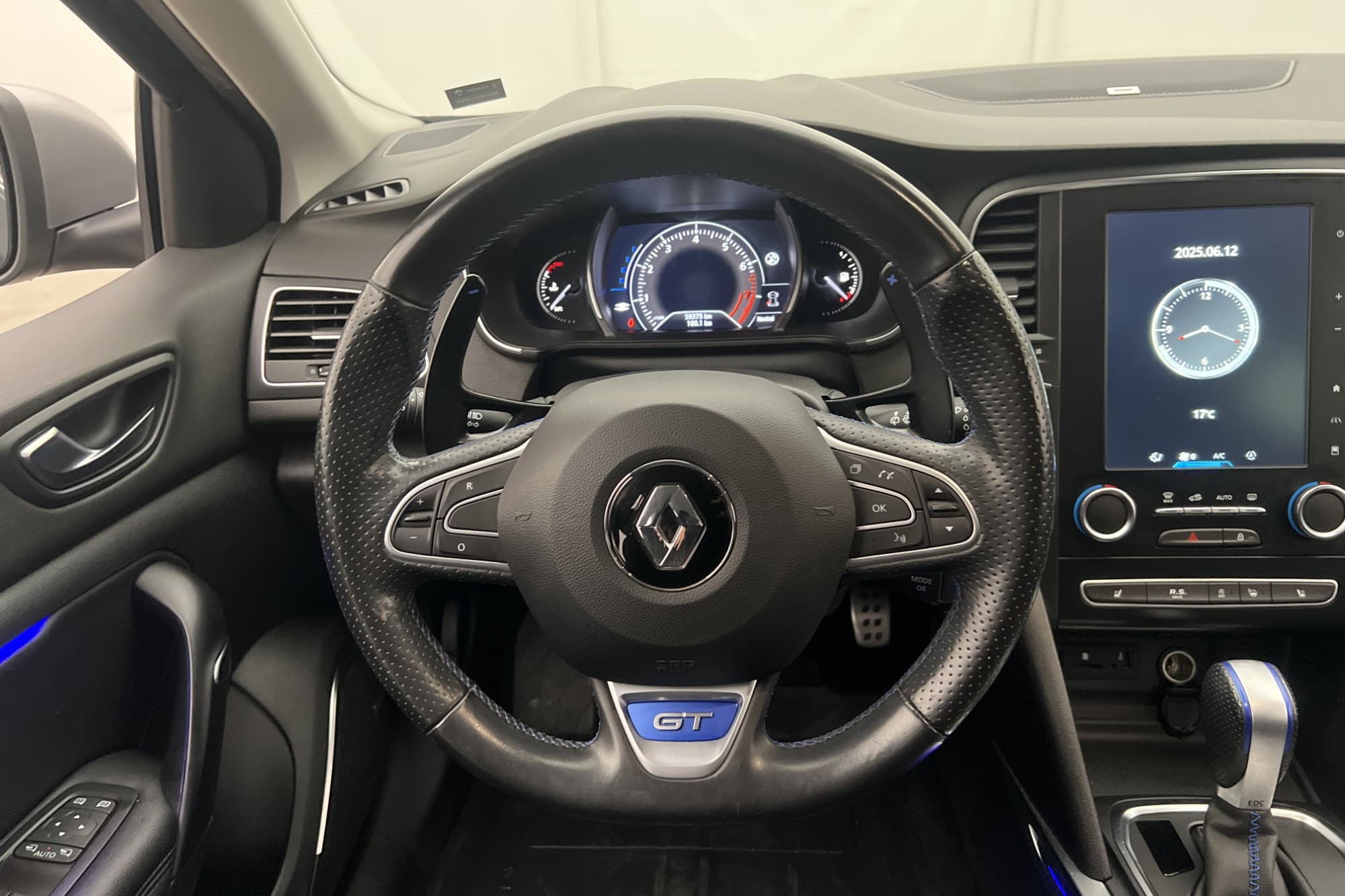 Renault Mégane Sport Tourer GT 205hk BOSE Kamera Navi 