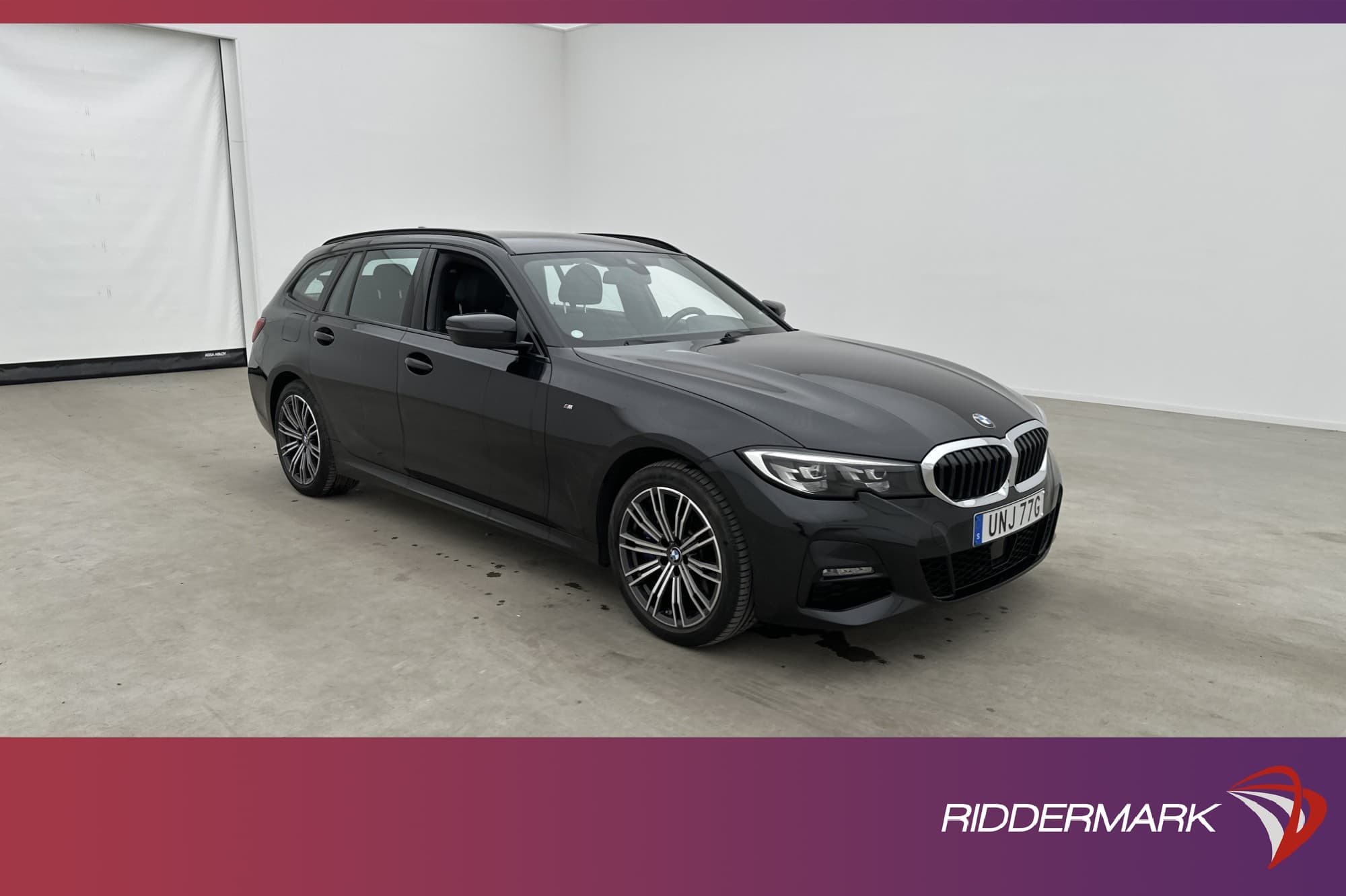 BMW 330e xDrive Touring 292hk