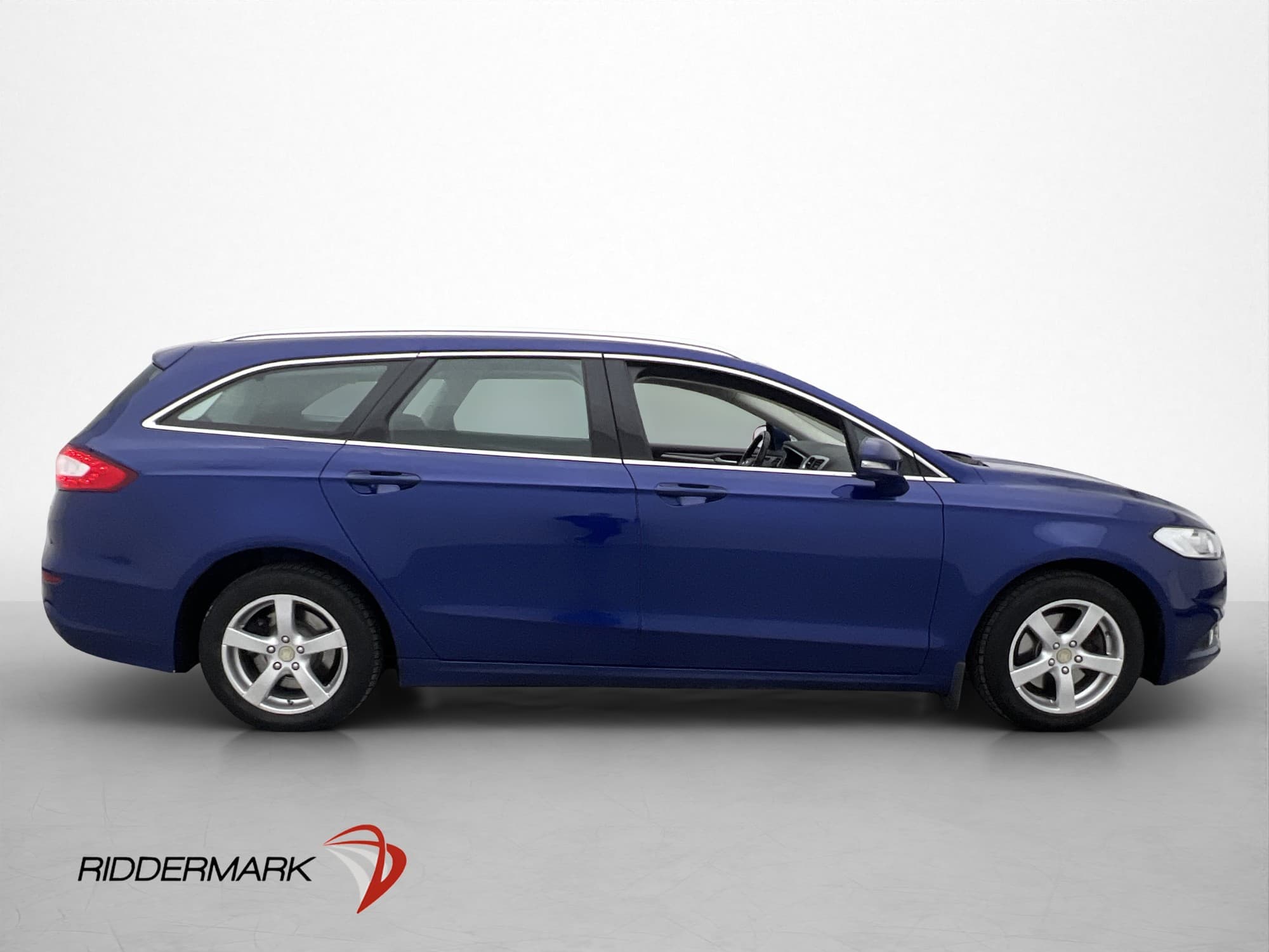 Ford Mondeo 1.5 EcoBoost 160hk Trend Farthållare Bluetooth