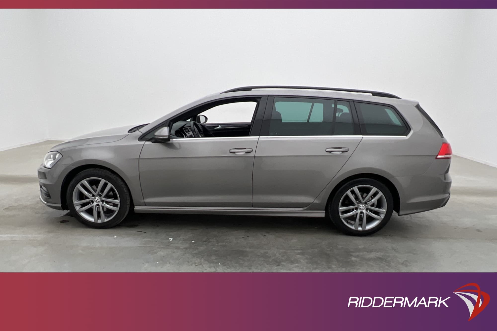 Volkswagen Golf 1.4 TSI 140hk R-Line Adaptiv P-Sensorer