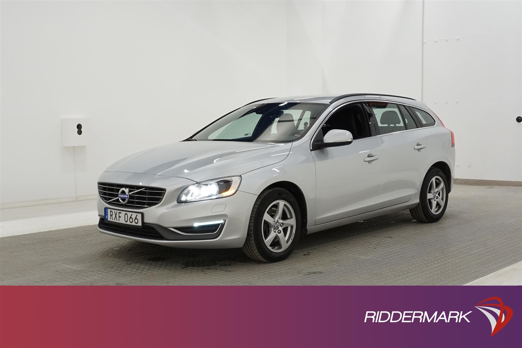 Volvo V60 D4 AWD 181hk