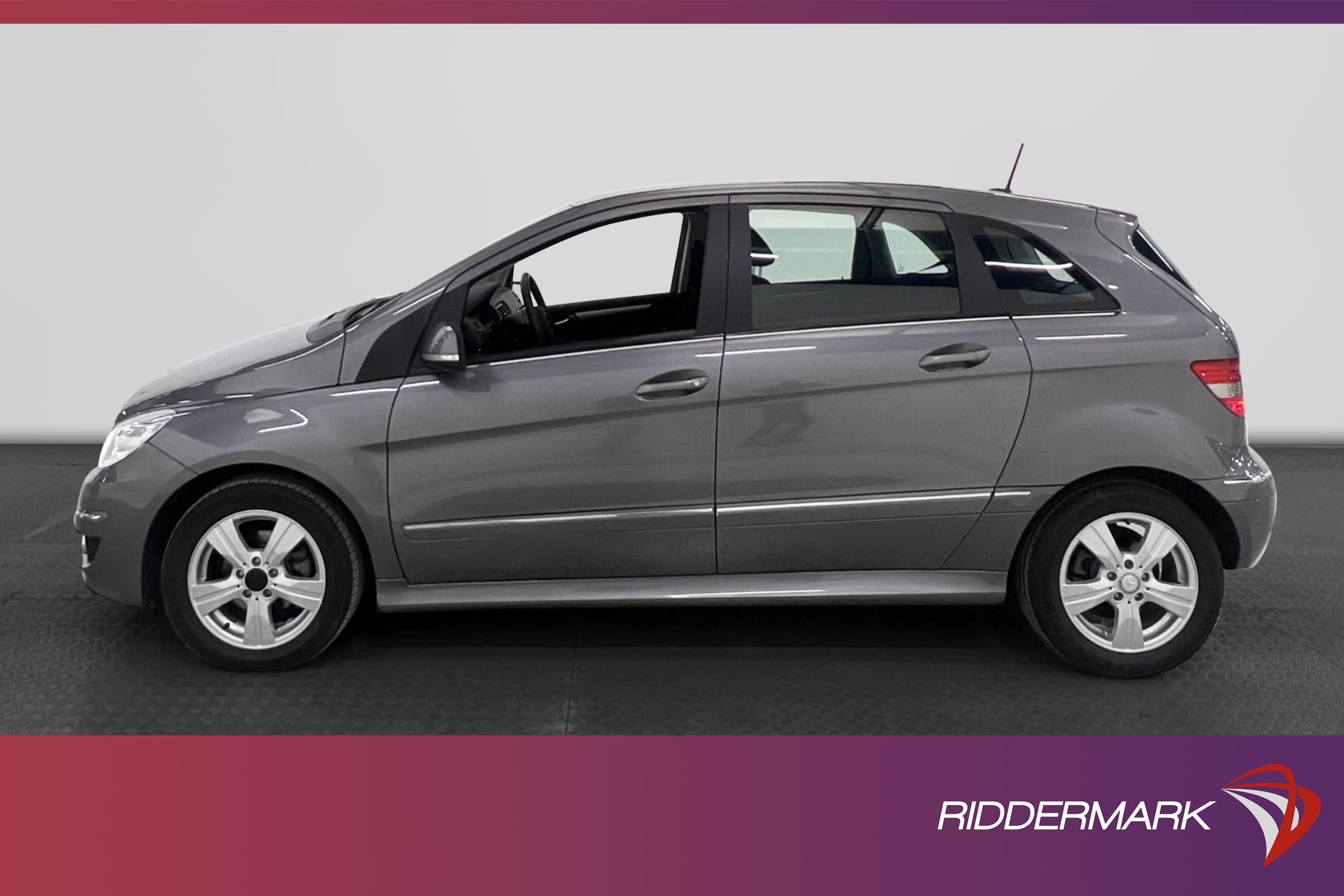 Mercedes-Benz B