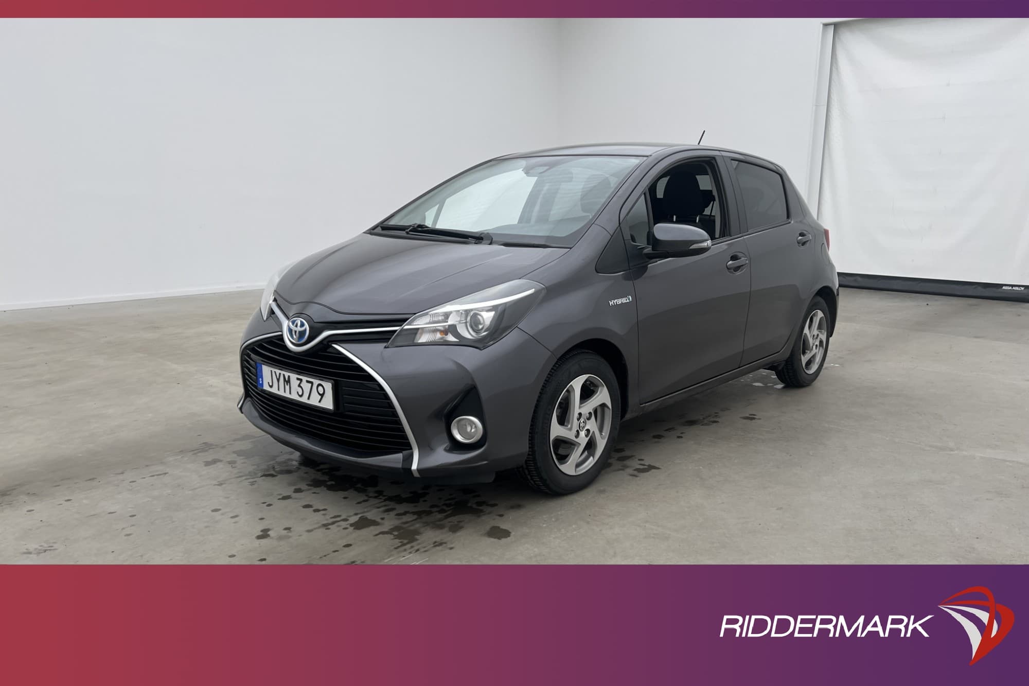 Toyota Yaris Hybrid 101hk