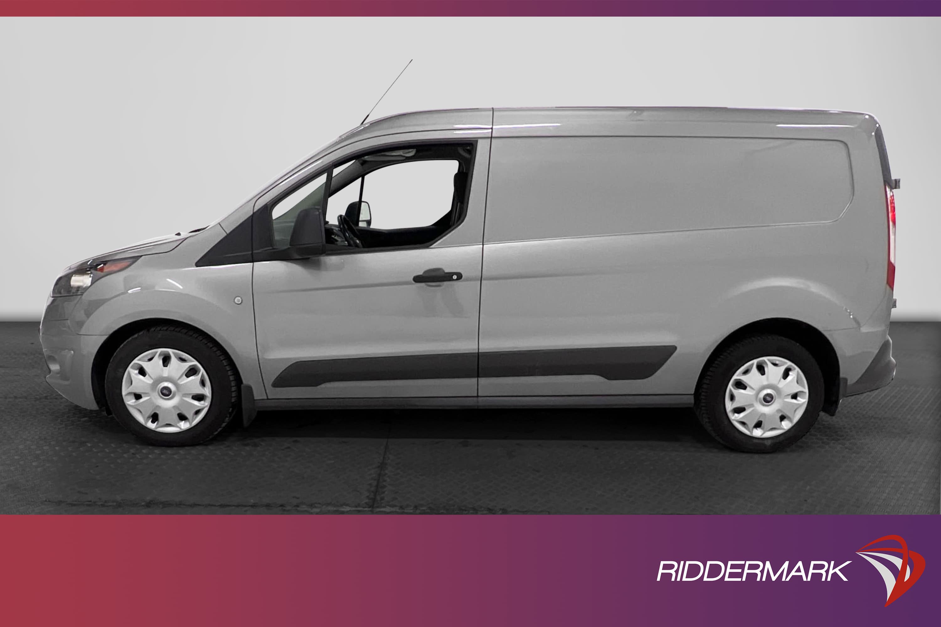 Ford Transit Connect LWB 120hk Värmare Drag V-inredd Moms