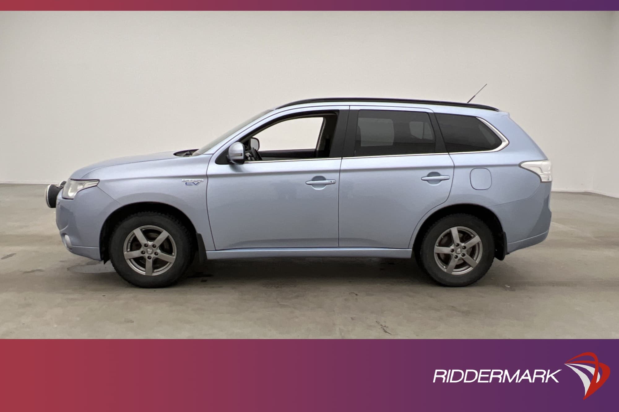 Mitsubishi Outlander PHEV 203hk 4WD Business B-Kamera Drag