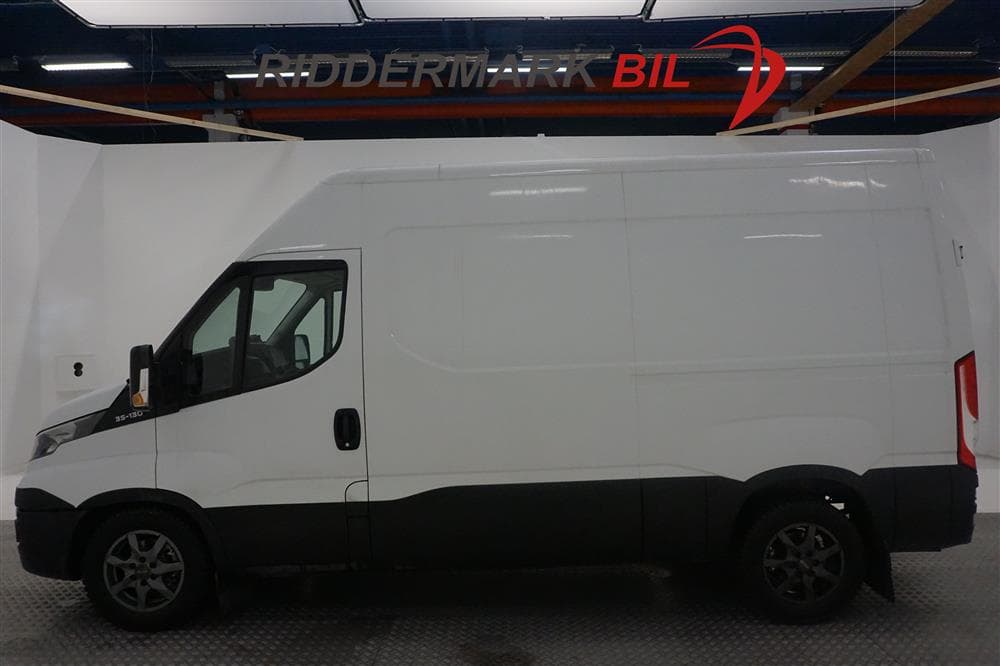 Iveco Daily 35 2.3 L2H2 Värmare Drag Moms
