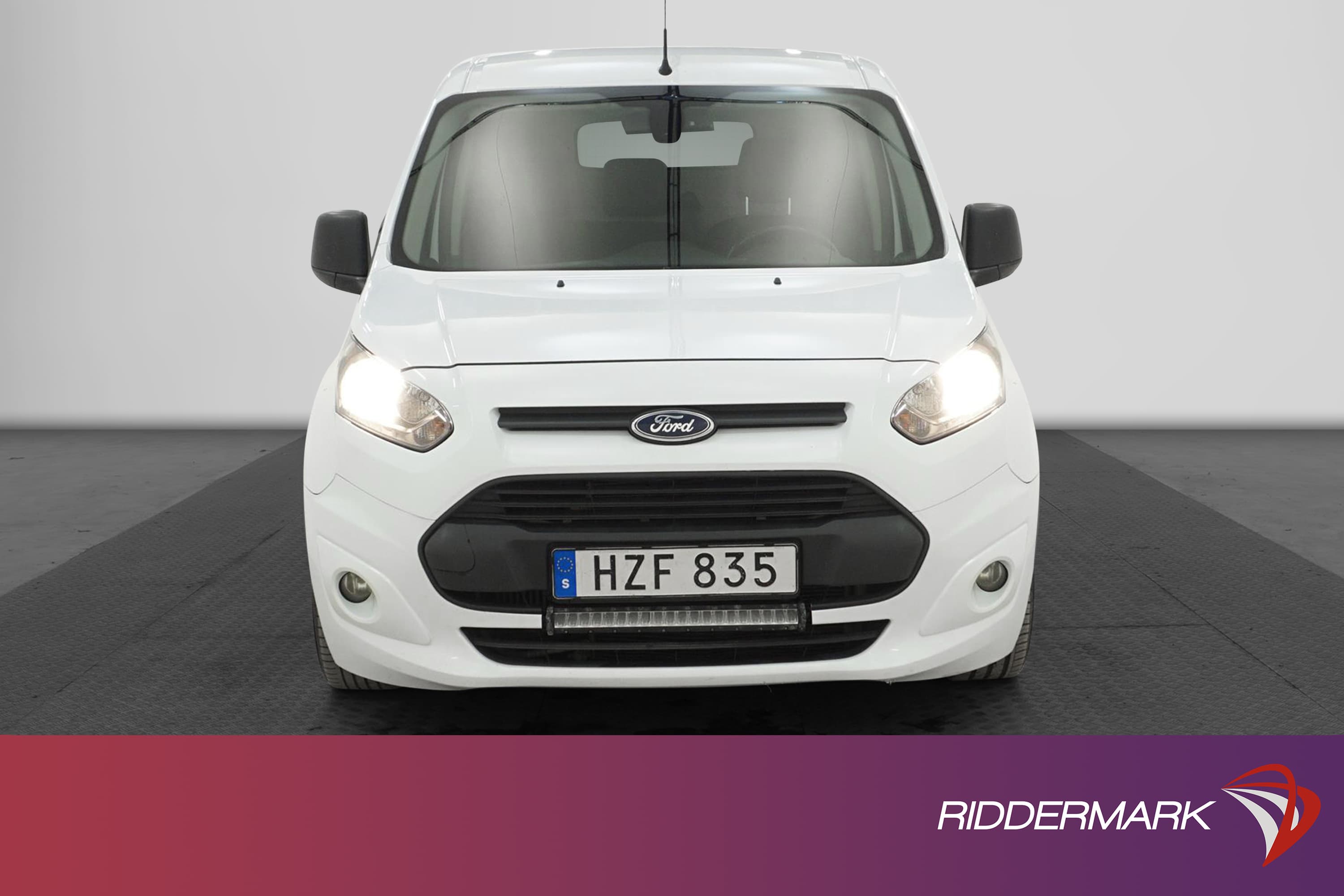 Ford Transit Connect Automat Eu6 120hk kamera Värmare Drag