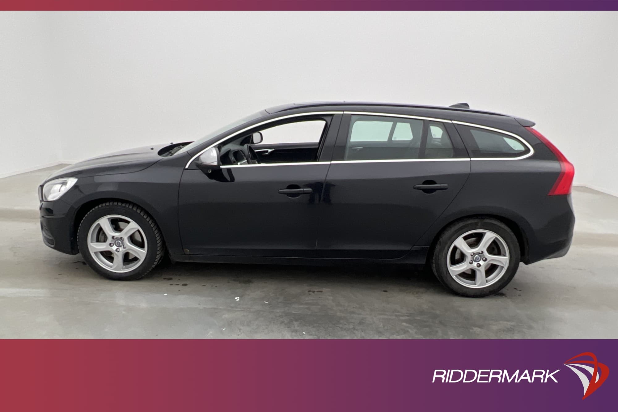 Volvo V60 T6 AWD 330hk