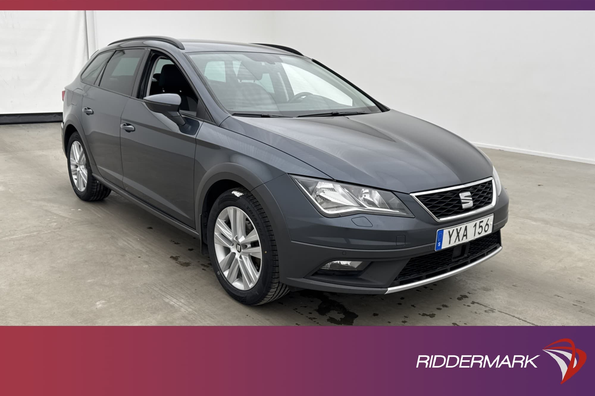 SEAT Leon X-Perience TDI 4Drive 115hk Kamera CarPlay Drag