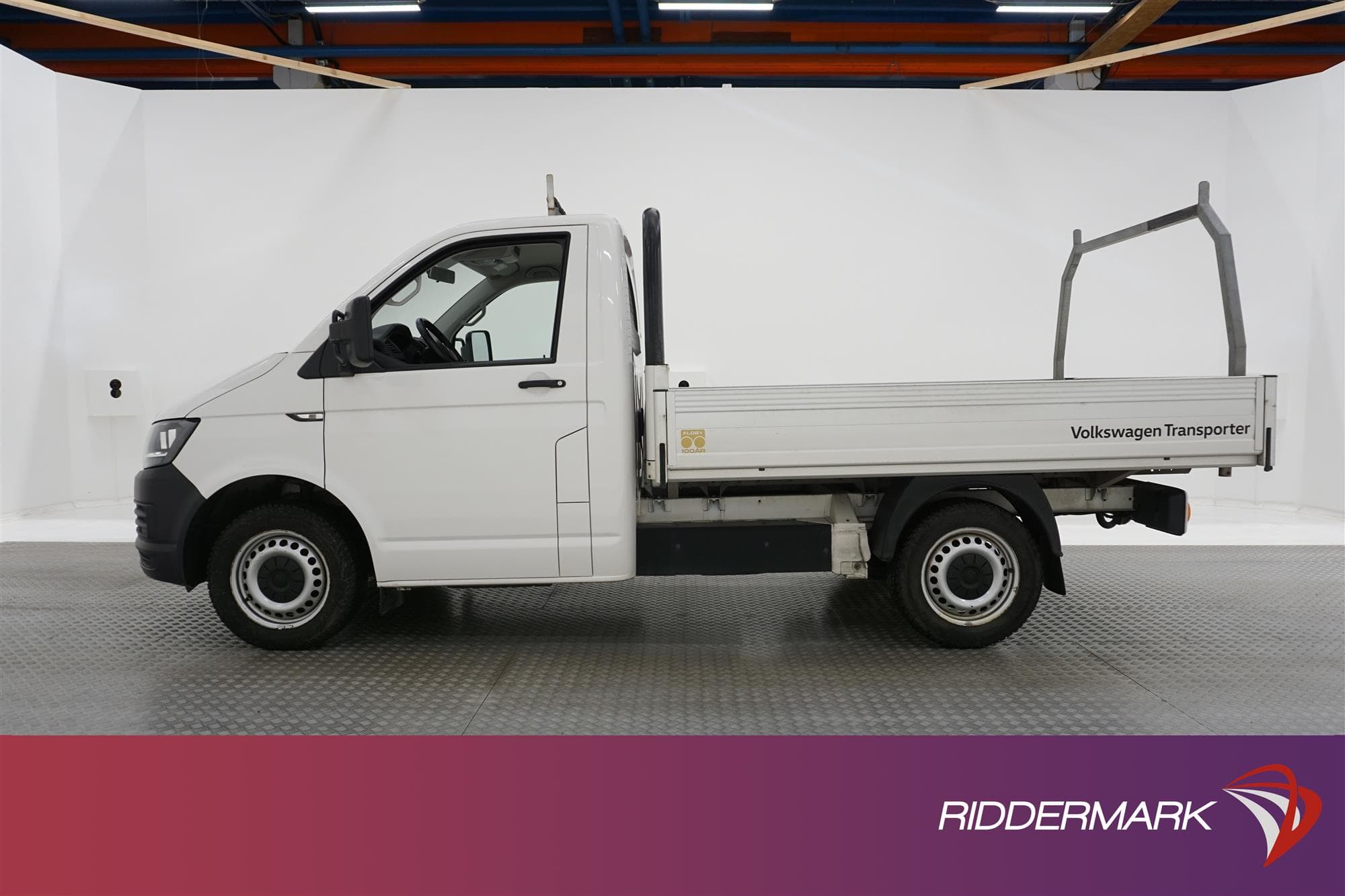 Volkswagen Transporter 2.0TDI Lång Flakbil Värmare Moms