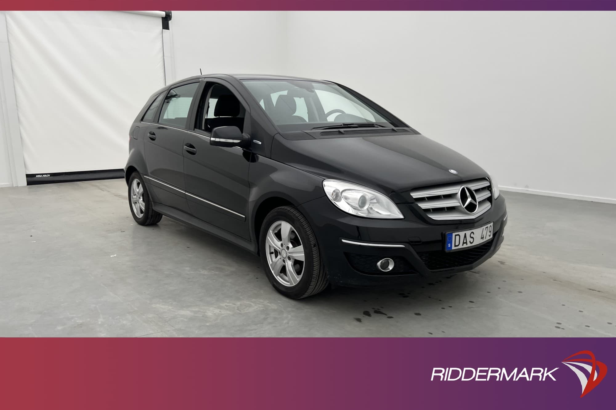 Mercedes-Benz B 180 116hk