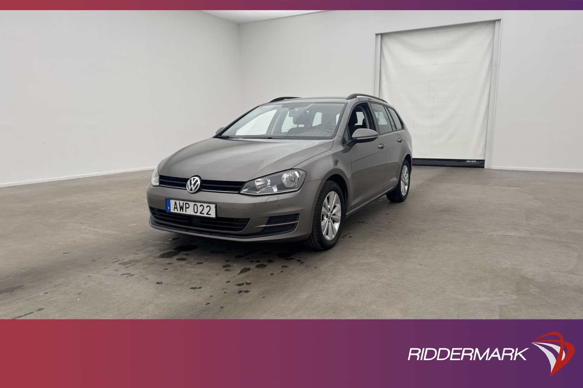 Volkswagen Golf Sportscombi 1.2 110hk CarPlay P-Sensorer