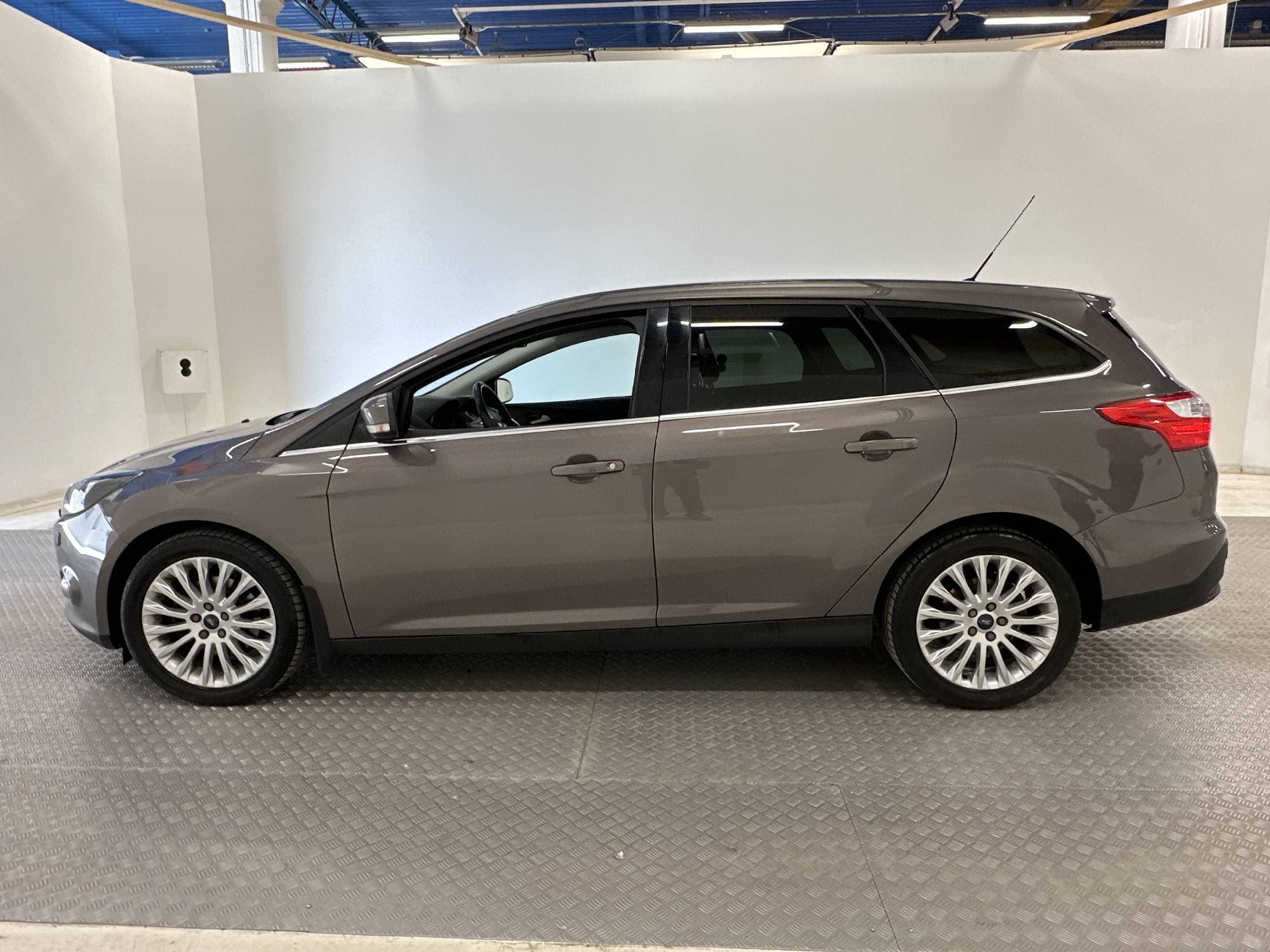 Ford Focus 1.6 EcoBoost Dragkrok Lane Assist Låg Skatt