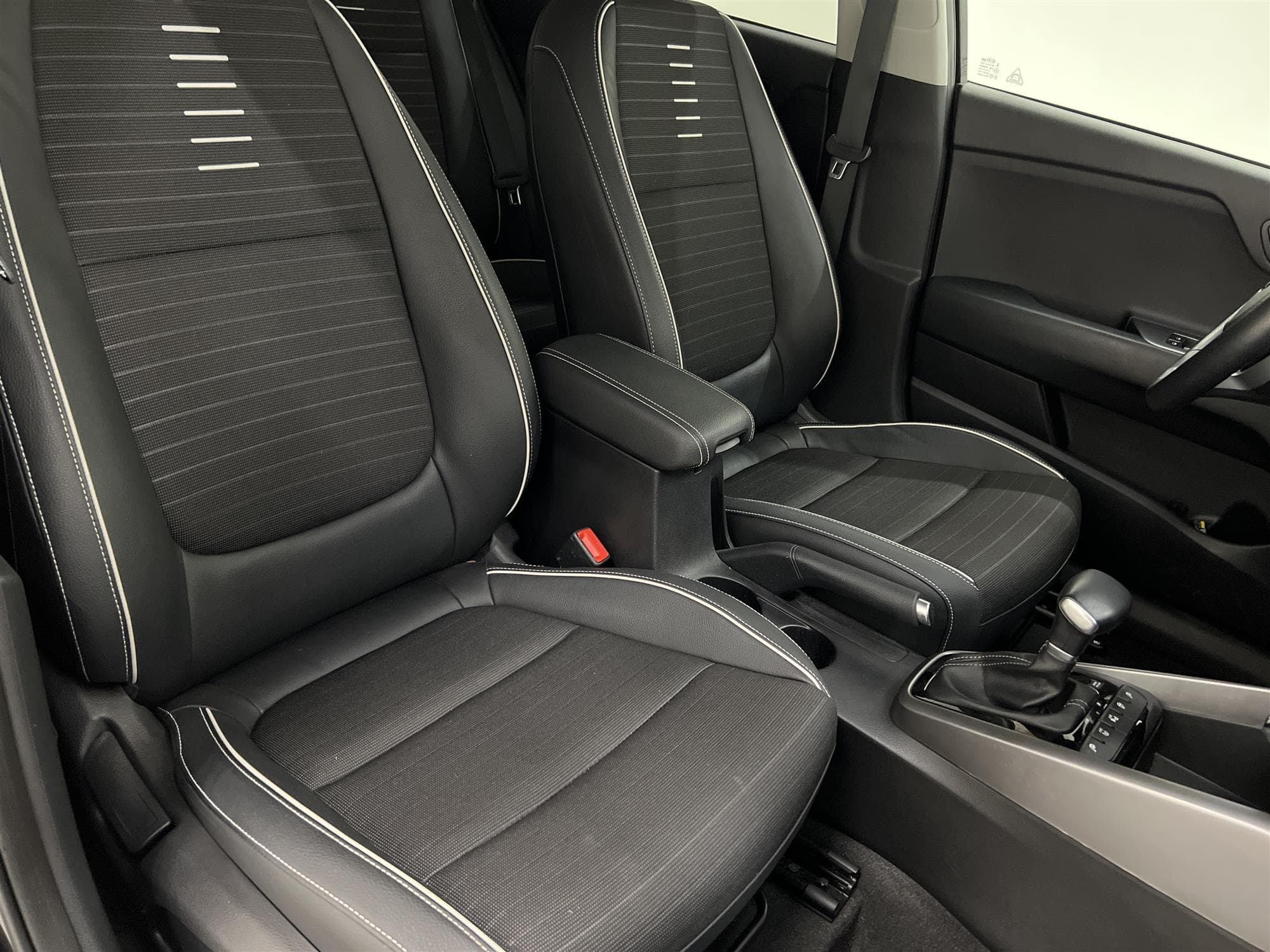 Kia Rio 1.0 T-GDI 120hk GT Line B-Kam PDC Rattvärme Carplay
