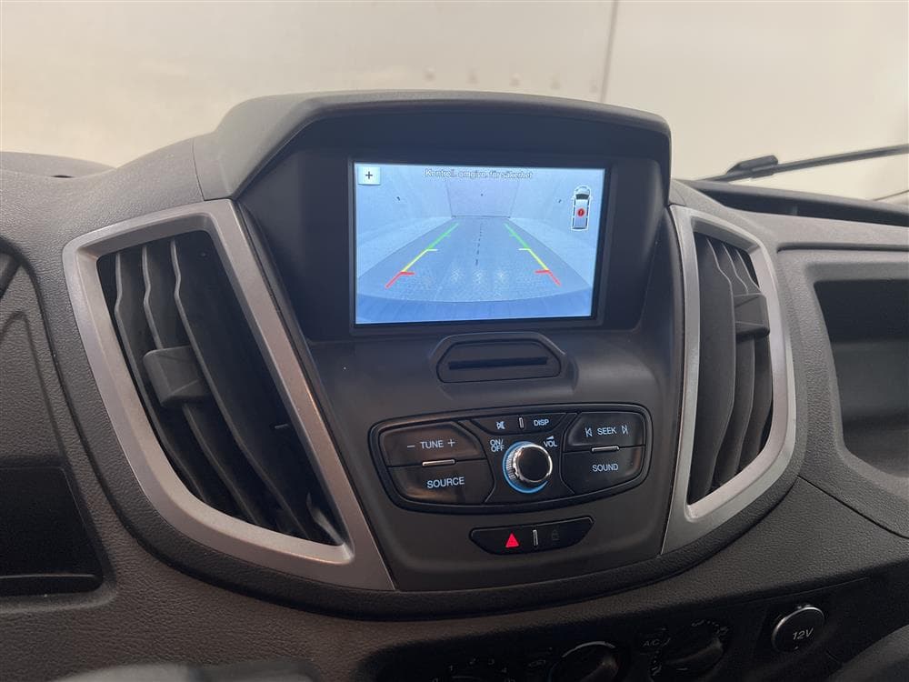 Ford Transit 350 2.0 TDCi Automat 130hk Eu6 H3 Värmare  interiör