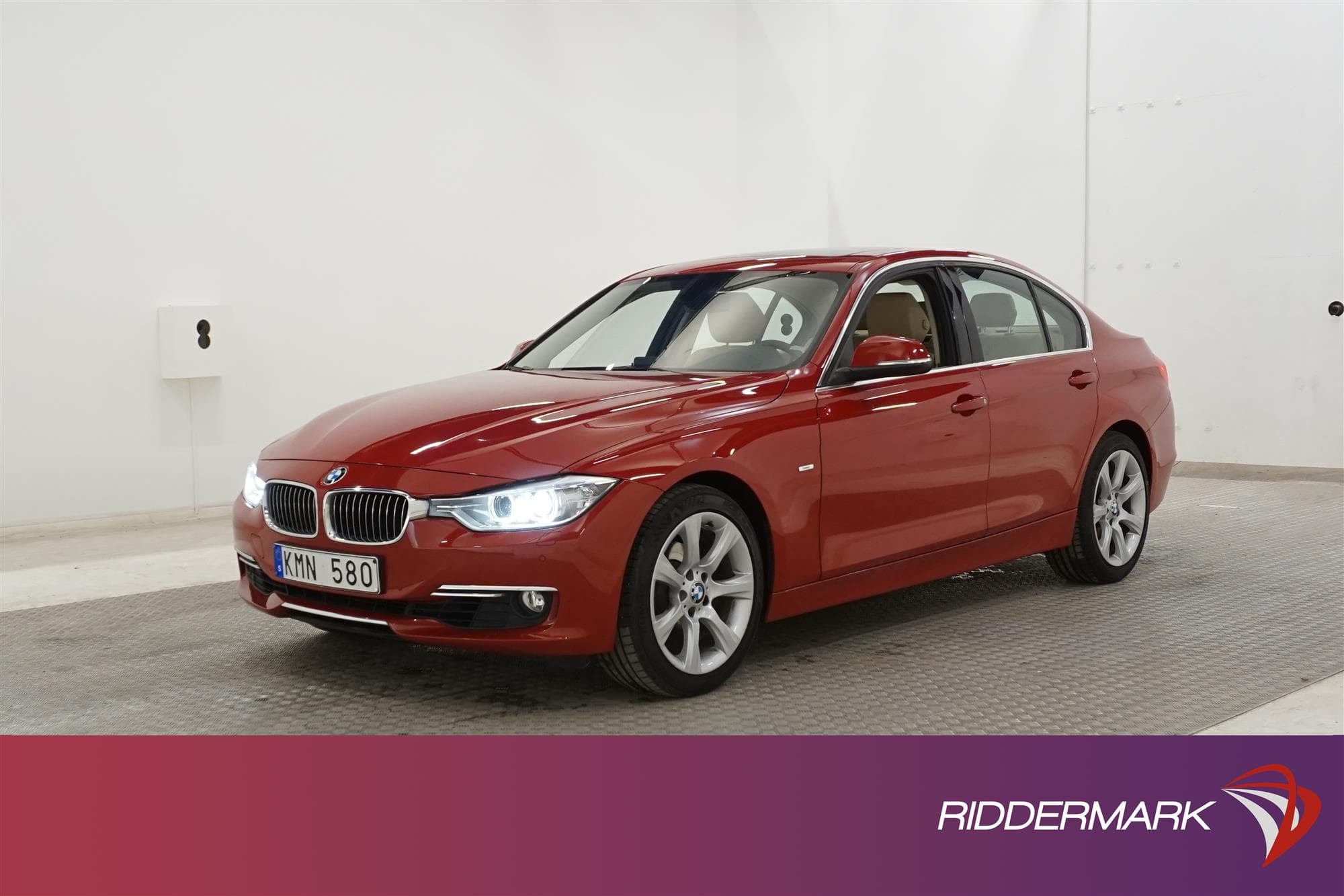BMW 320i 184hk Luxury Line
