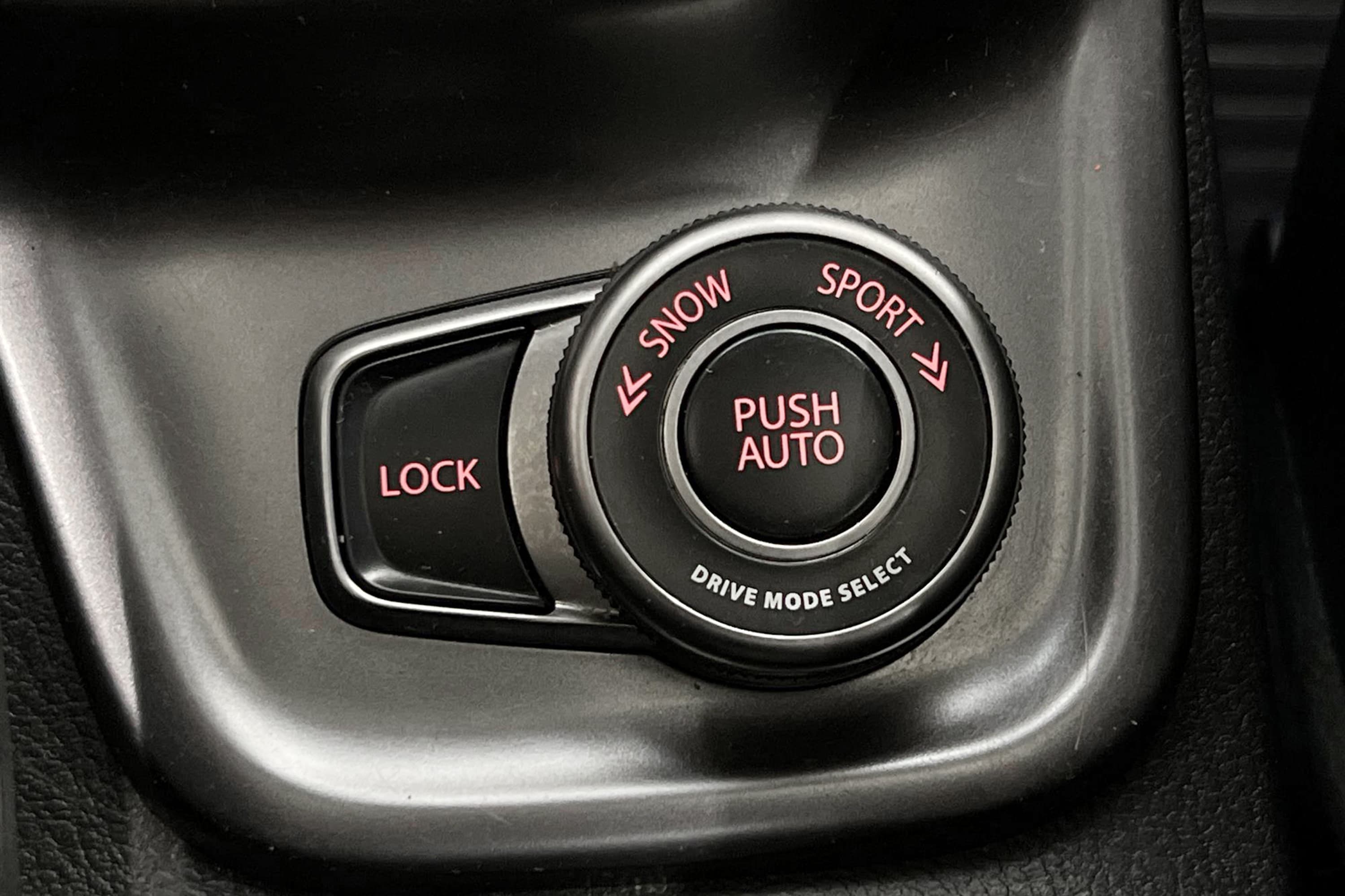 Suzuki Vitara 1.4 AllGrip 140hk Panorama Navigator B-Kamera