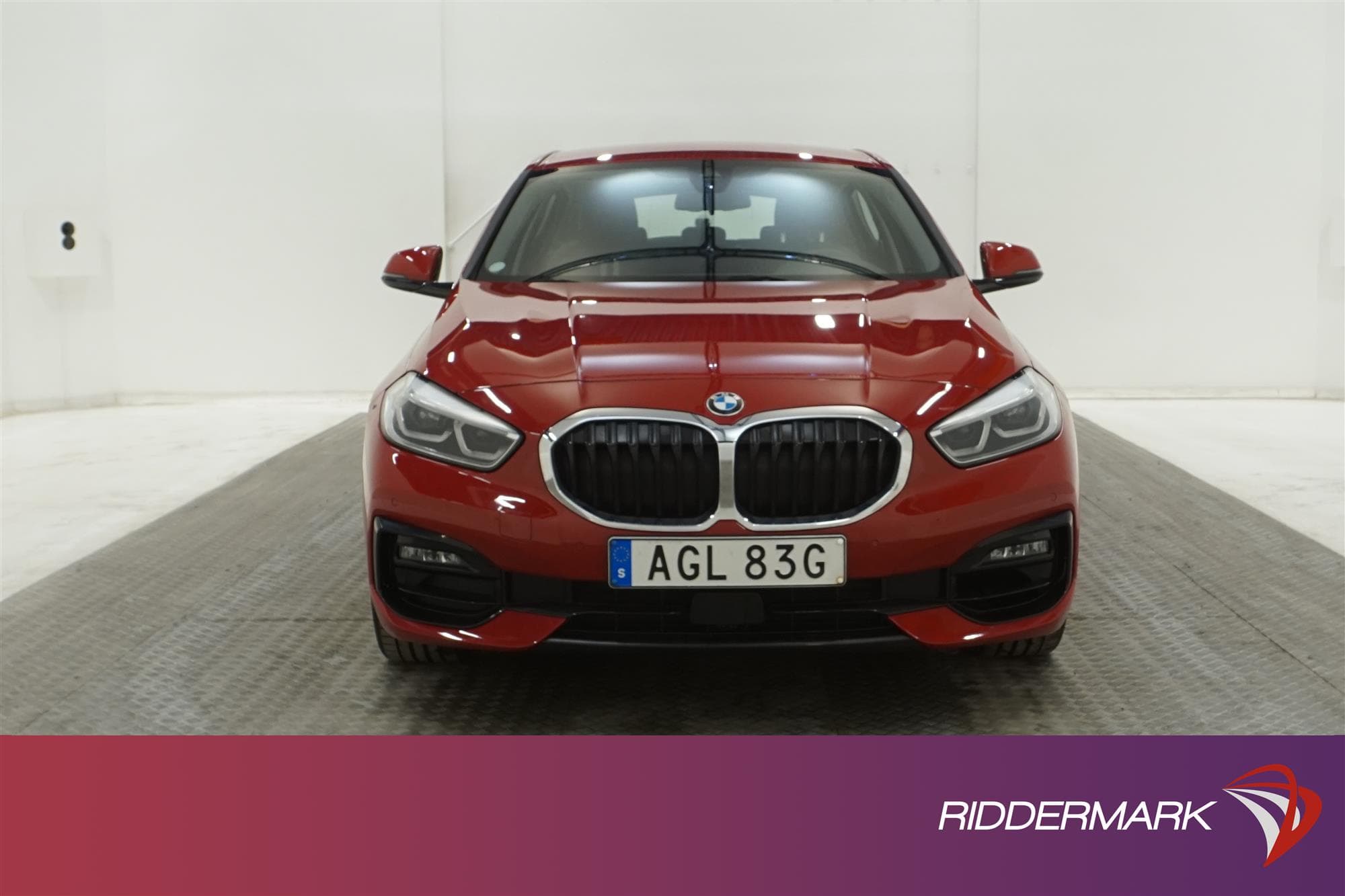 BMW  118i 140hk Sport line Hifi PDC LED 0,50L/mil