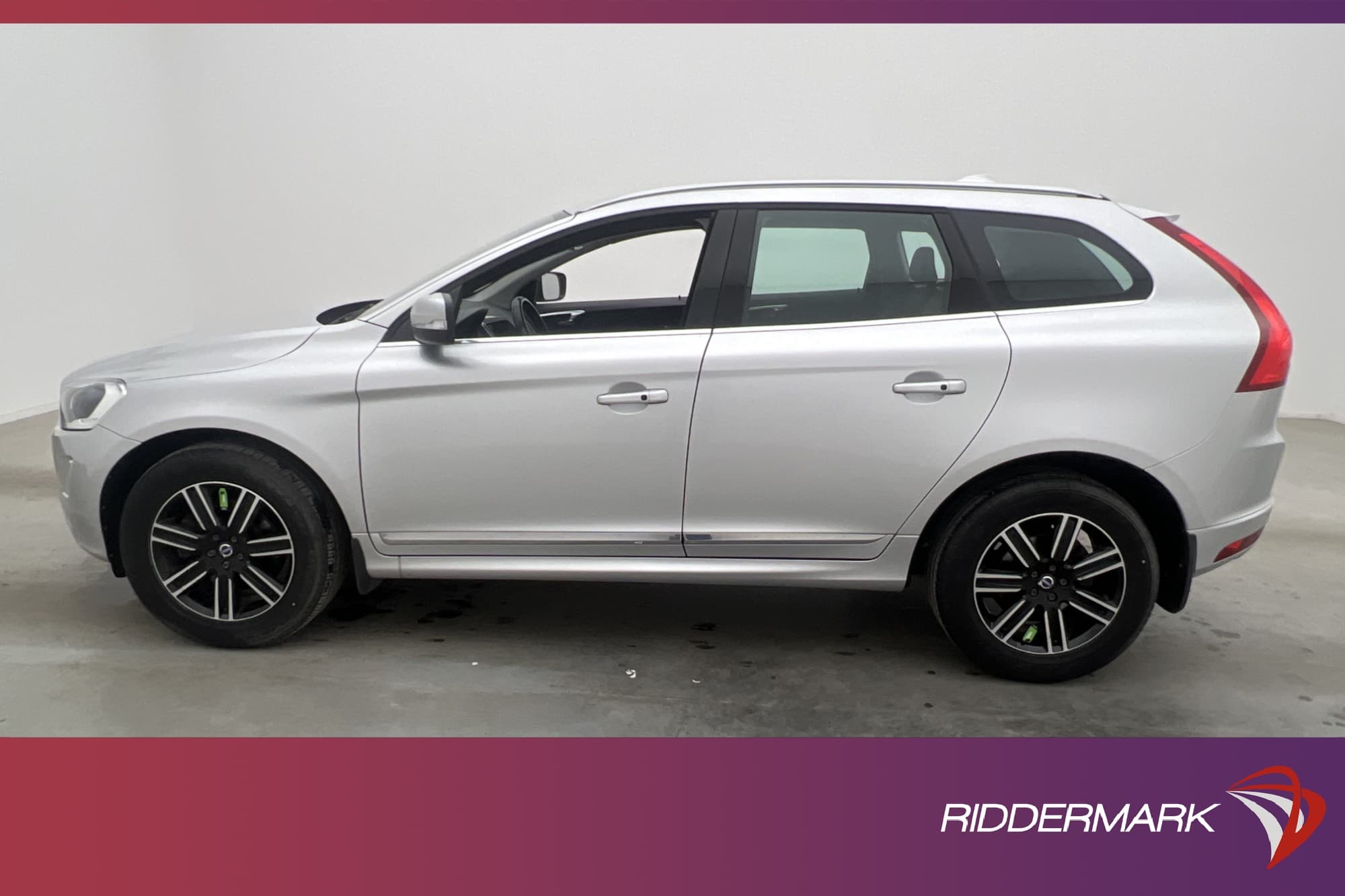 Volvo XC60 D4 AWD Classic Summum VOC Värm Skinn Navi Drag