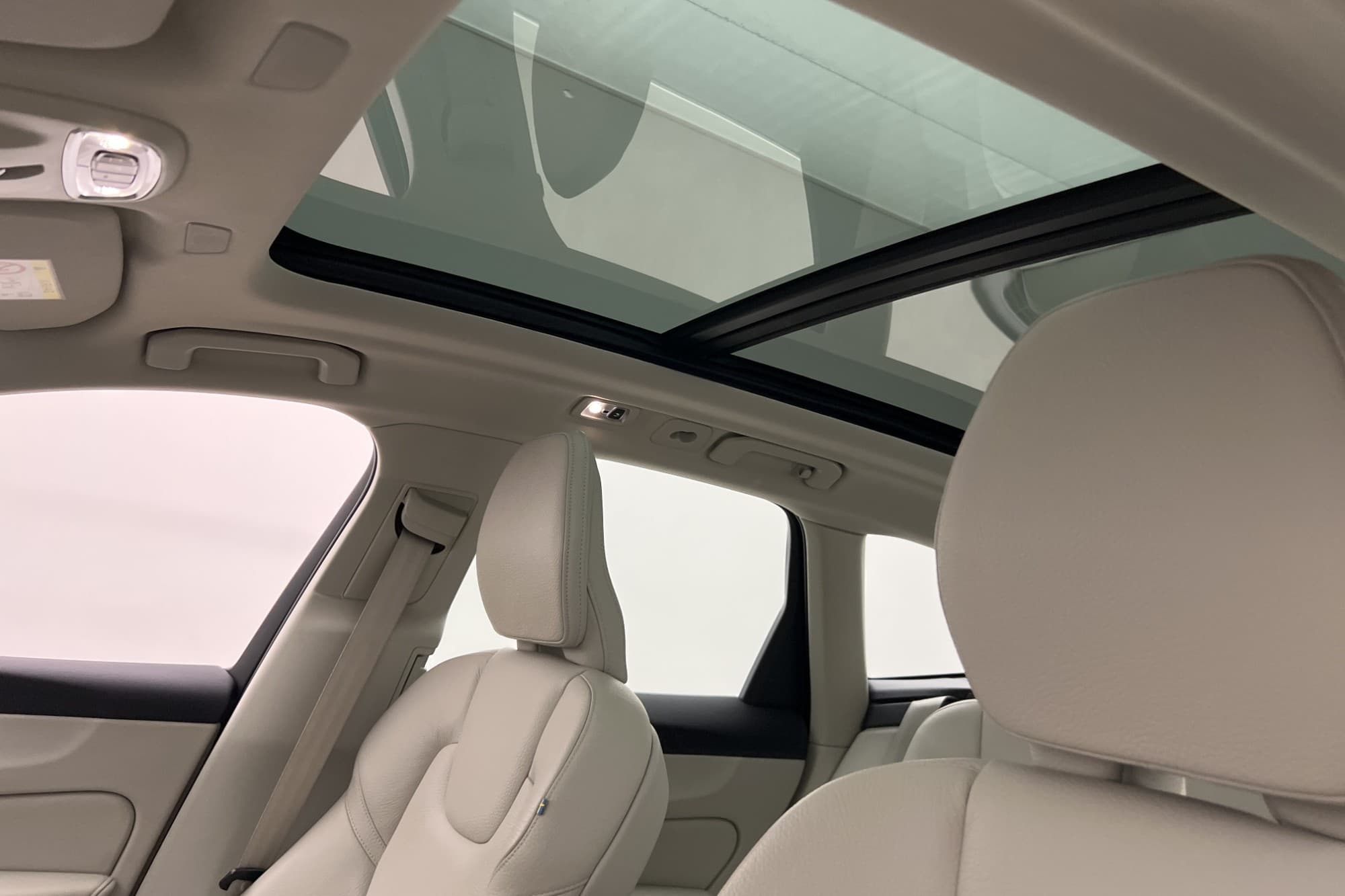 Volvo XC60 Recharge T6 AWD Inscription Värm Pano Kamera Drag