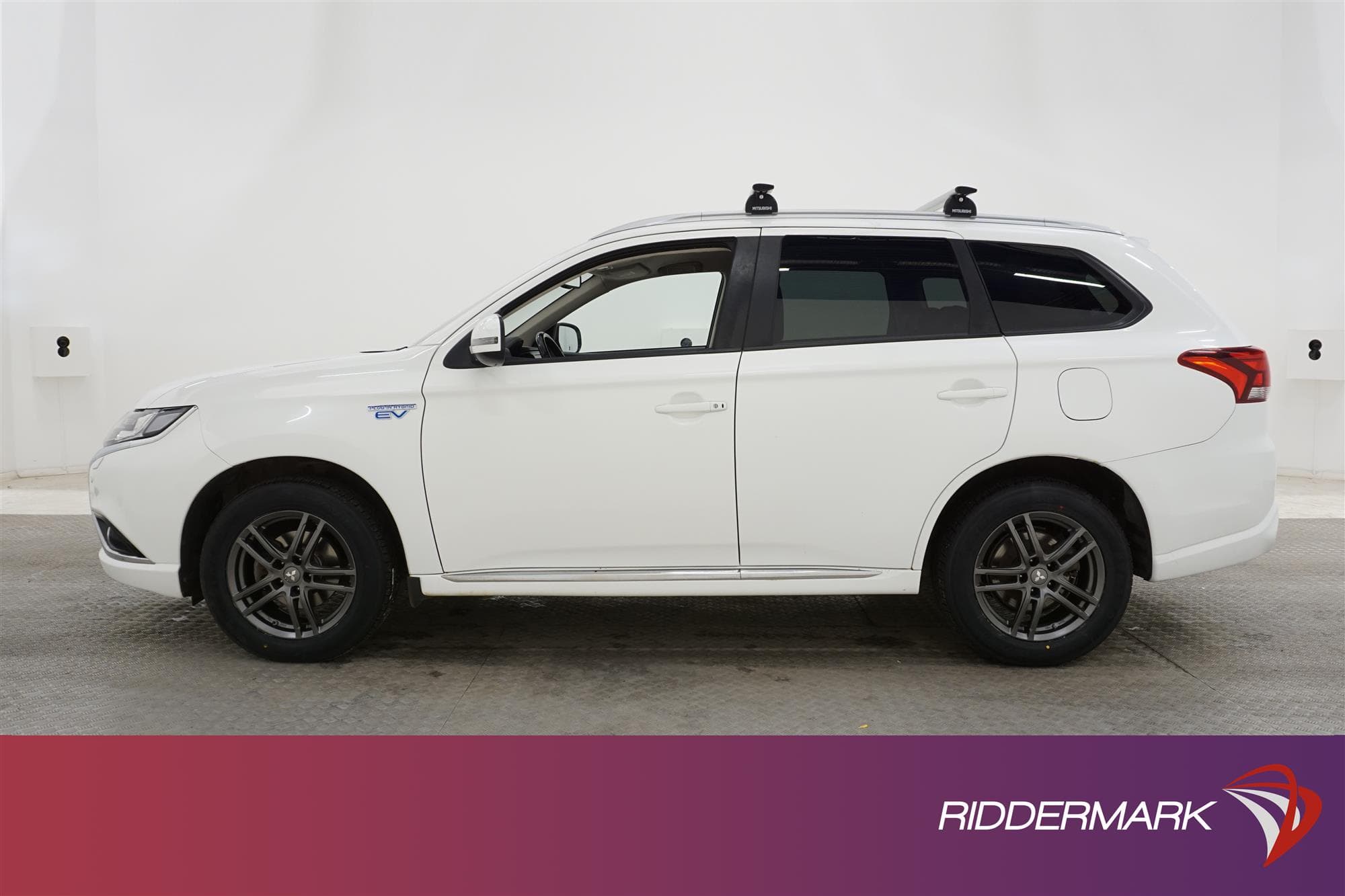 Mitsubishi Outlander PHEV 4WD 203hk