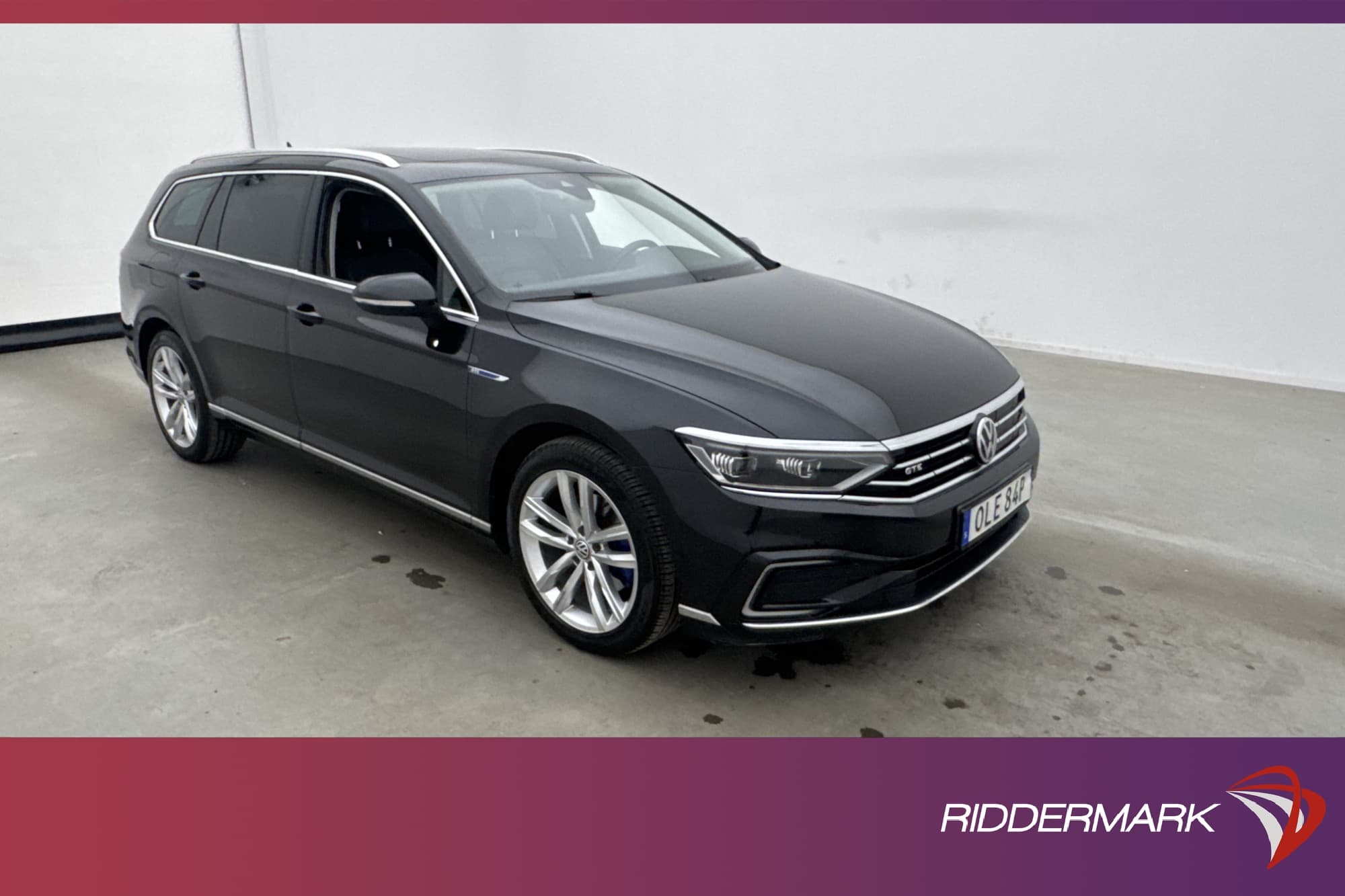 Volkswagen Passat GTE Panorama Dynaudio Cockpit Värm Drag