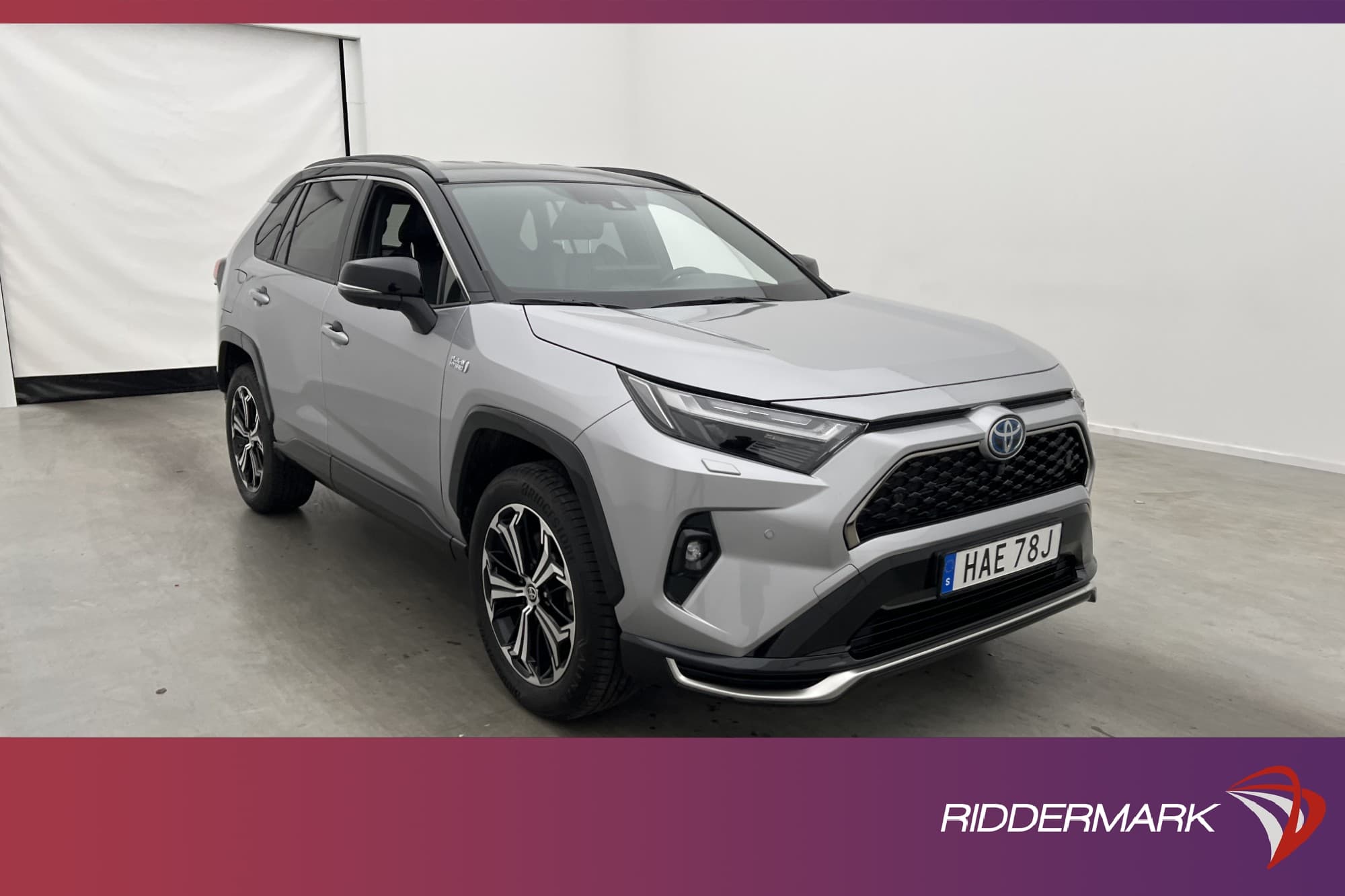 Toyota RAV4 Plug-in AWD